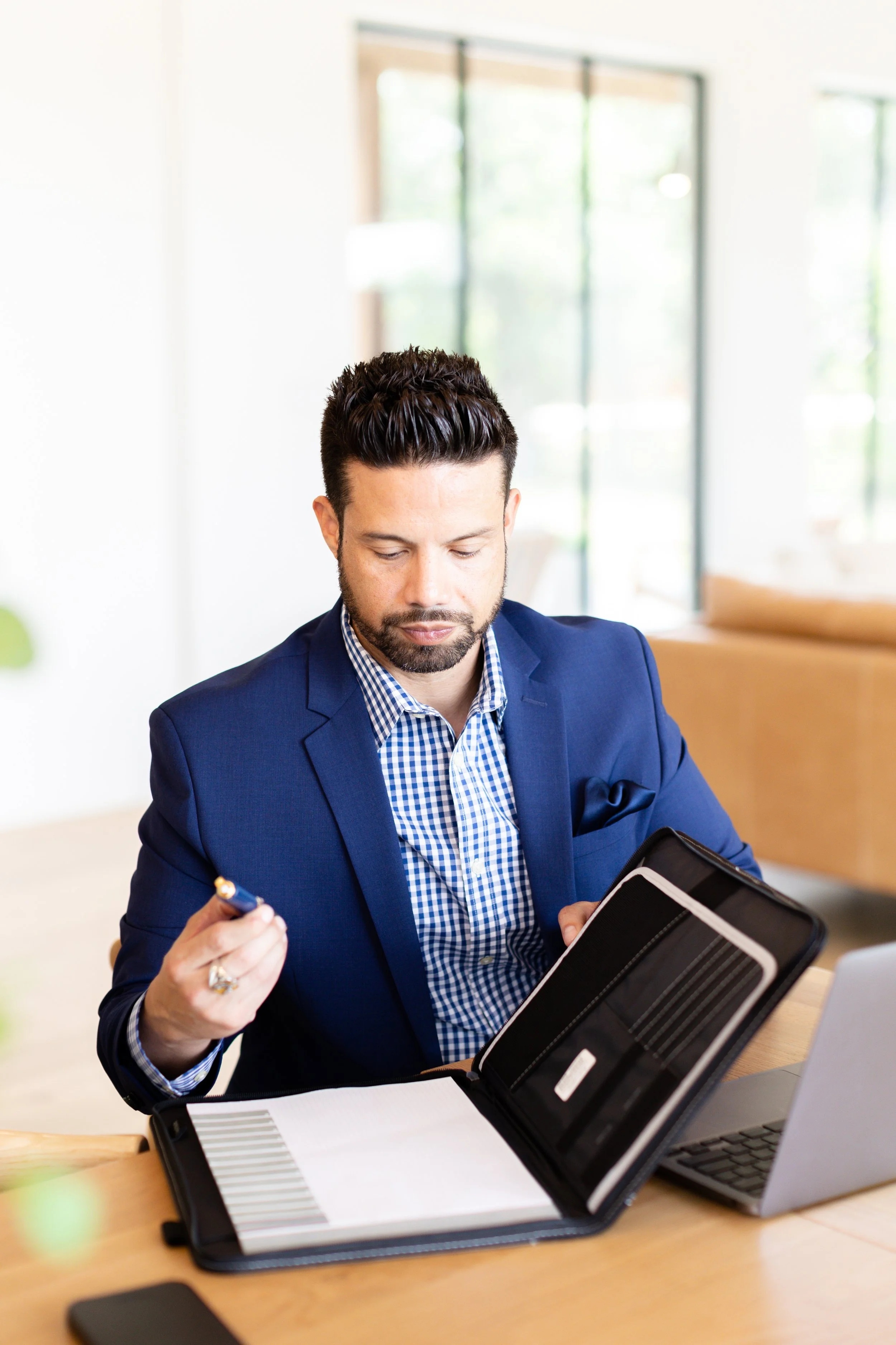 Gustavo Farrach Branding Session-54.jpg