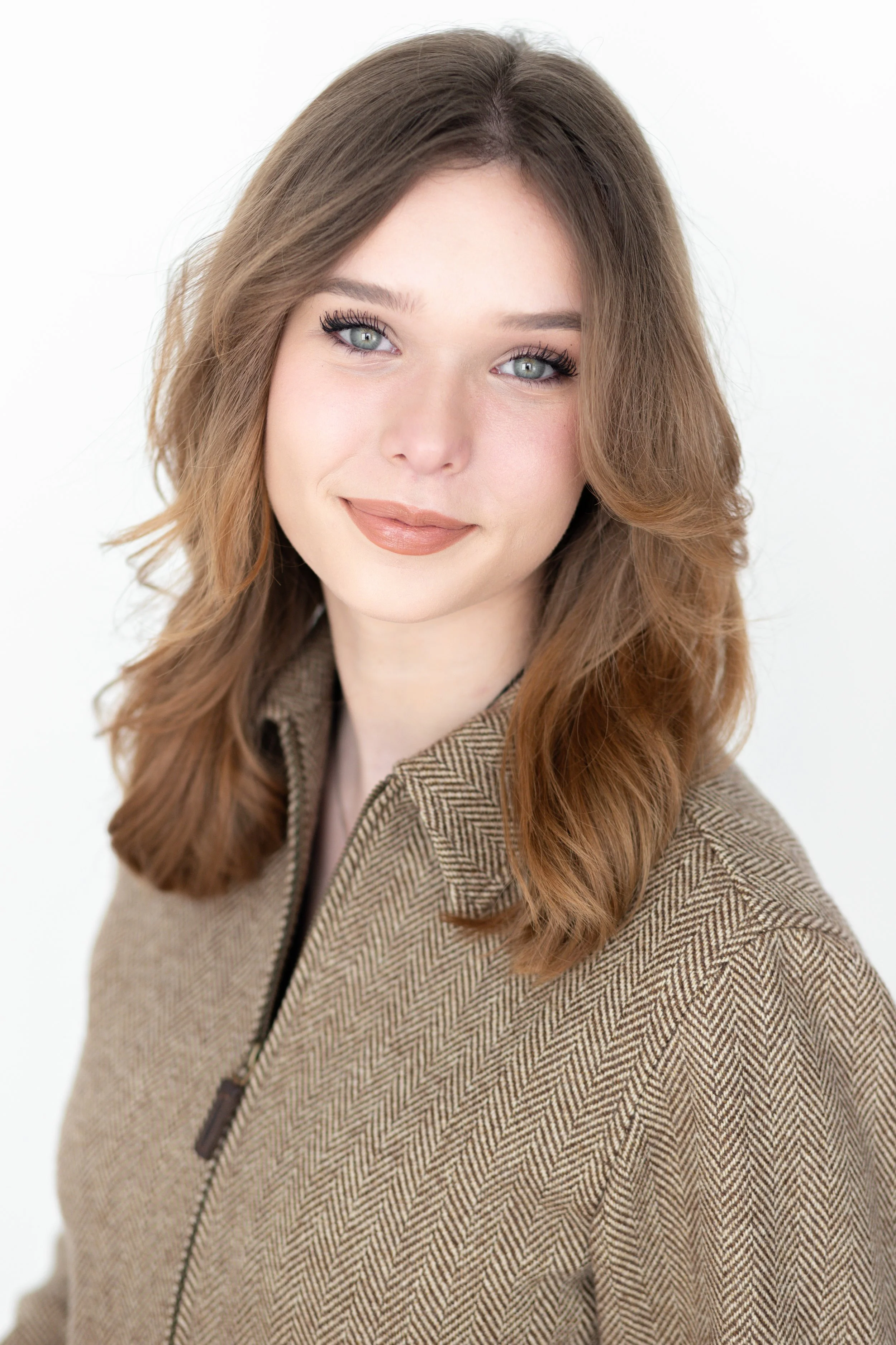 Aubrey Hansen Headshot Mini Session-2.jpg