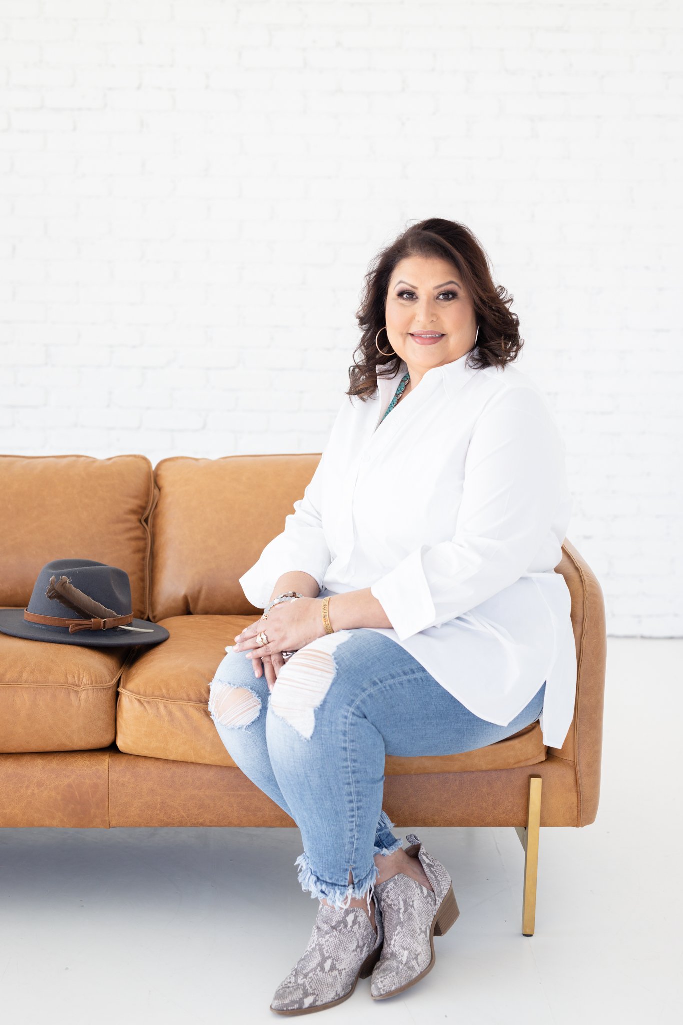 Amelia Valdez Branding Session -121.jpg