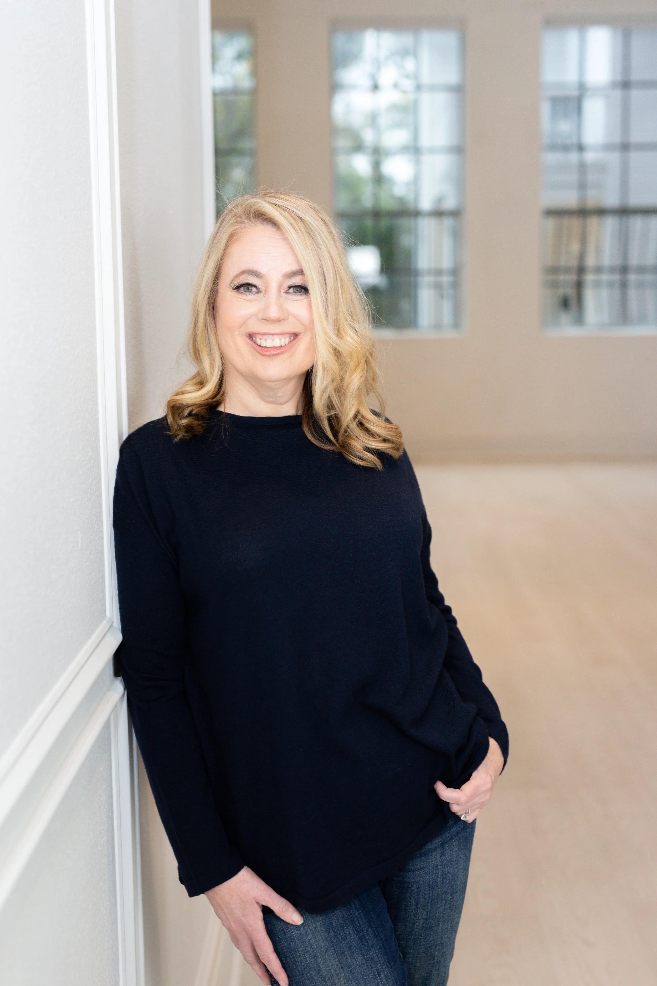 Jaime Thompson Mini Branding Session-27.jpg