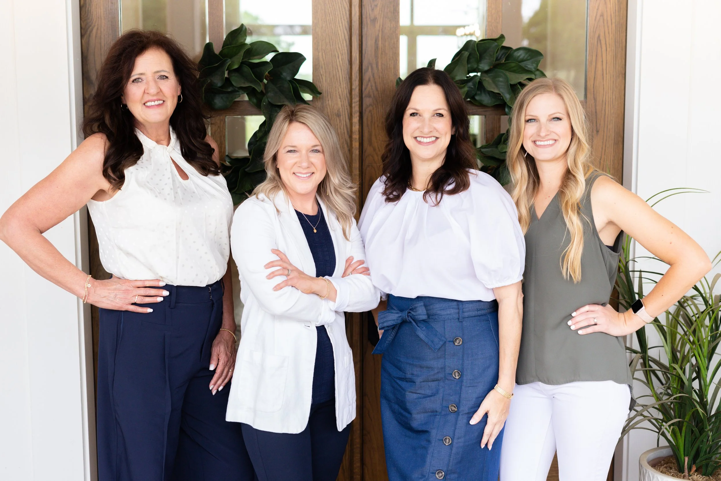 Tomie Fox Branding Session-104.jpg