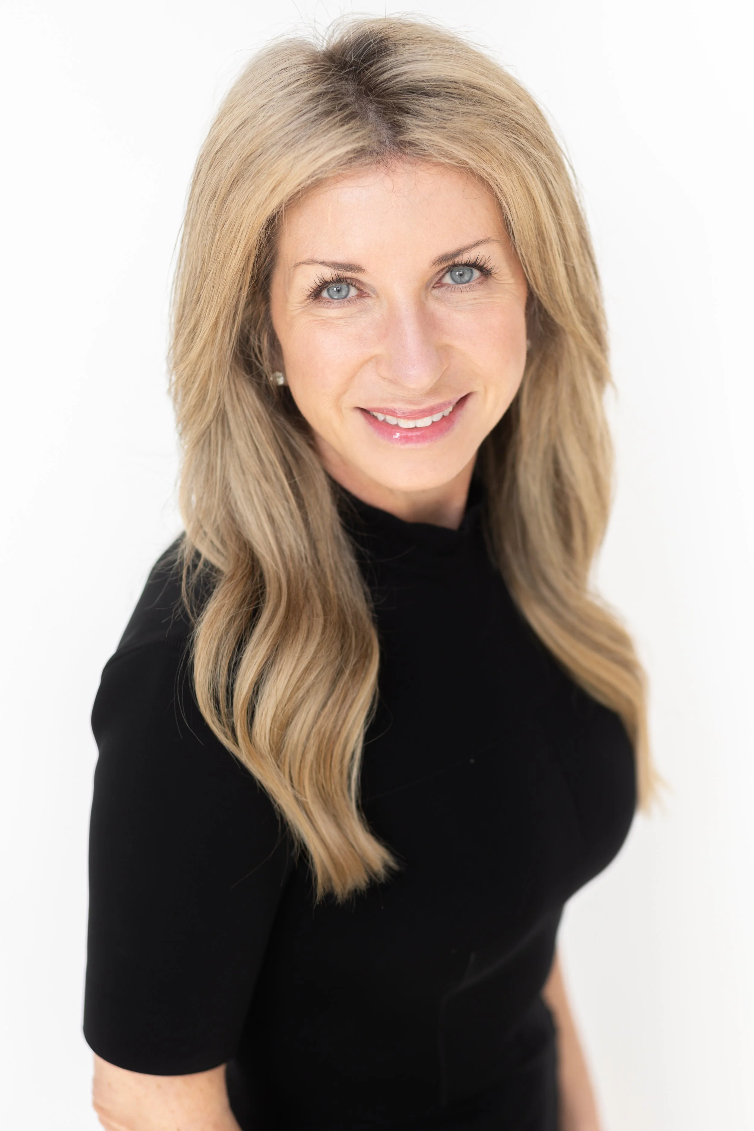 Penny Johnson Headshot Mini Session-2.jpg