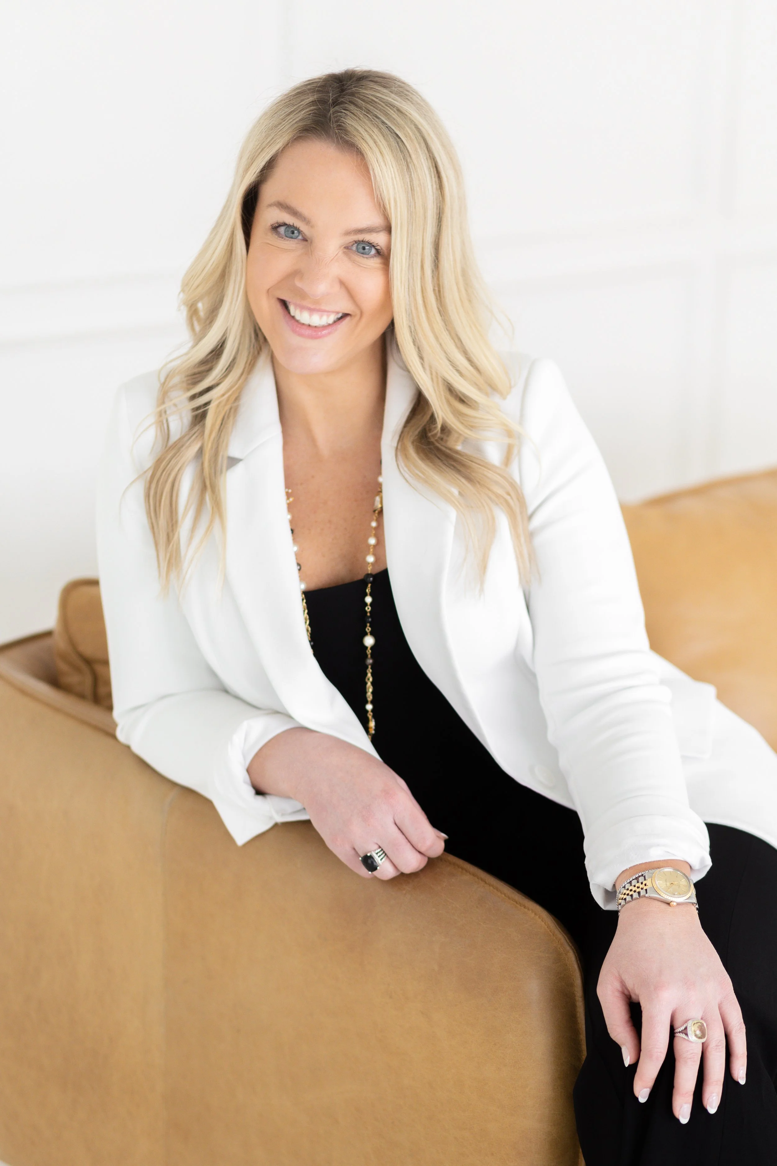 Jesselyn Hayes Headshot Mini Session-36.jpg