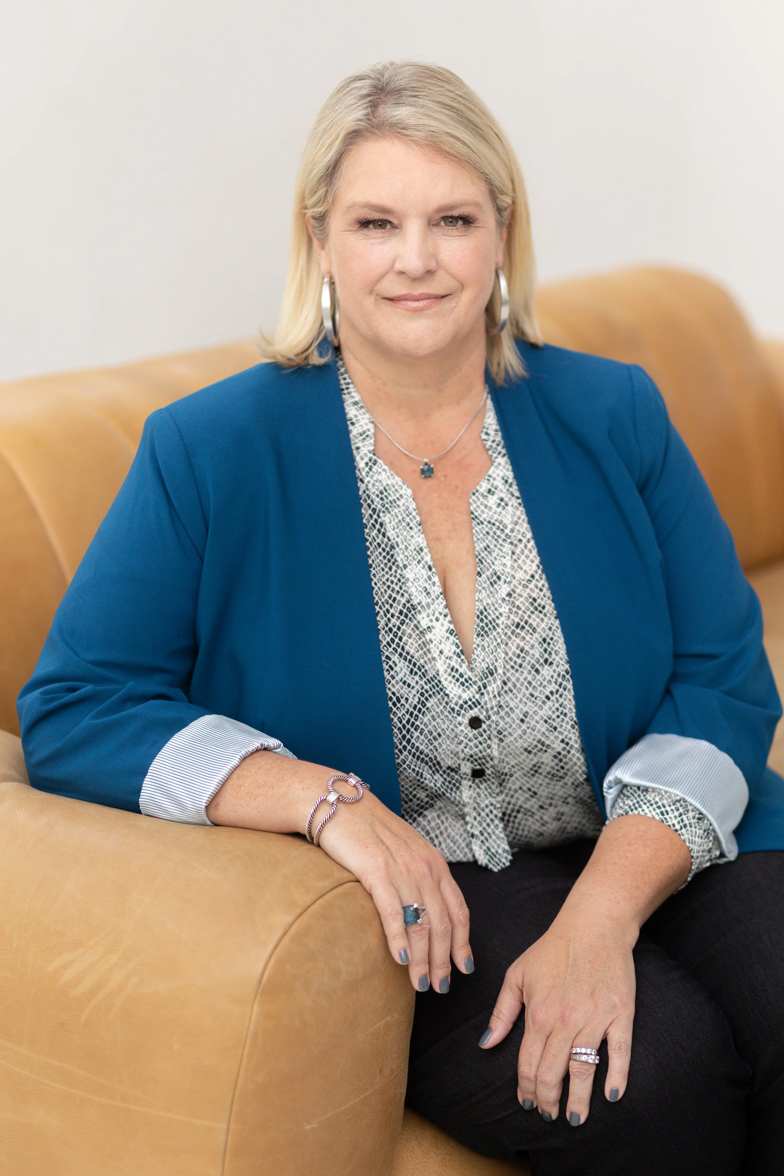 Holly Torri Branding Session-93.jpg