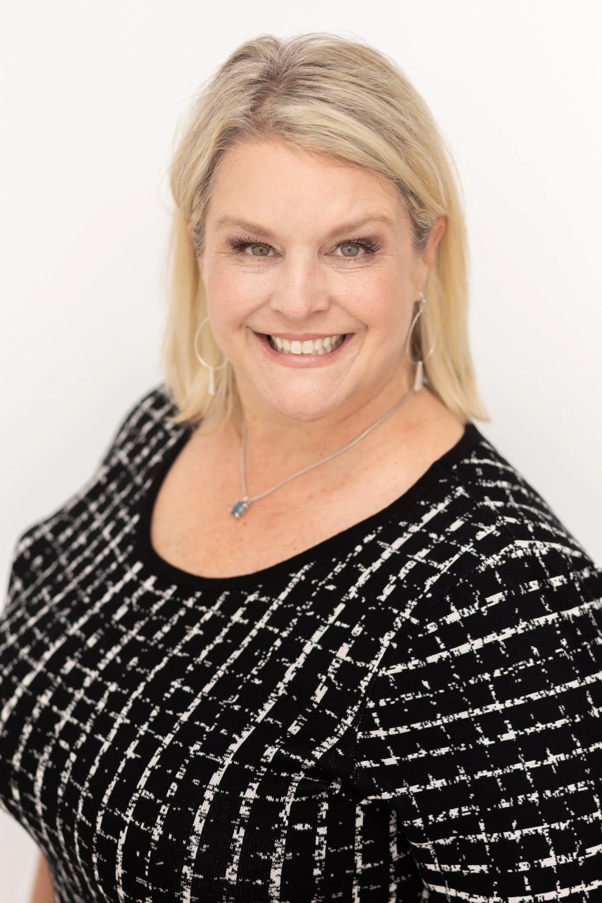 Holly Torri Branding Session-65.jpg