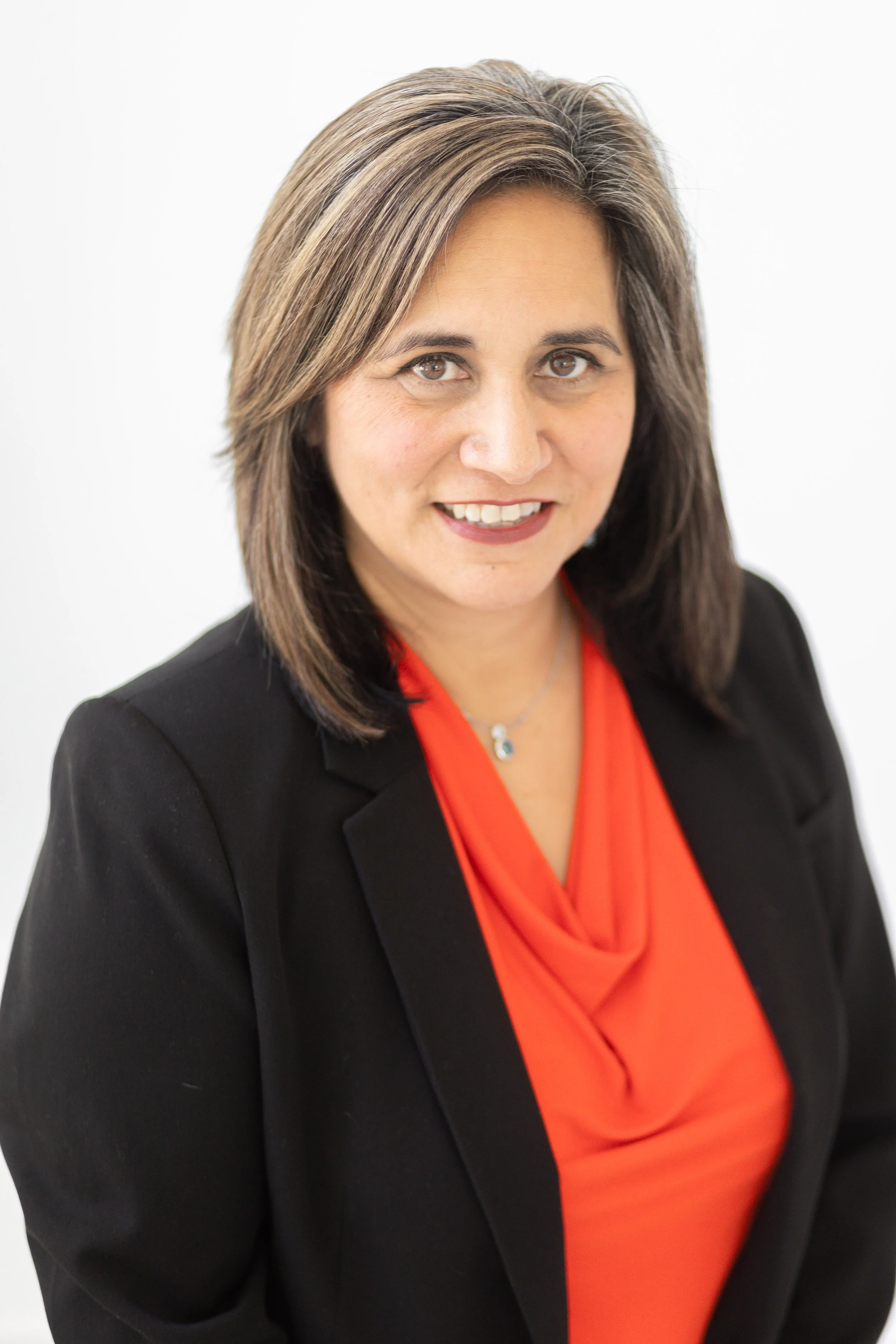 Teri Flores Mini Branding Session-5.jpg