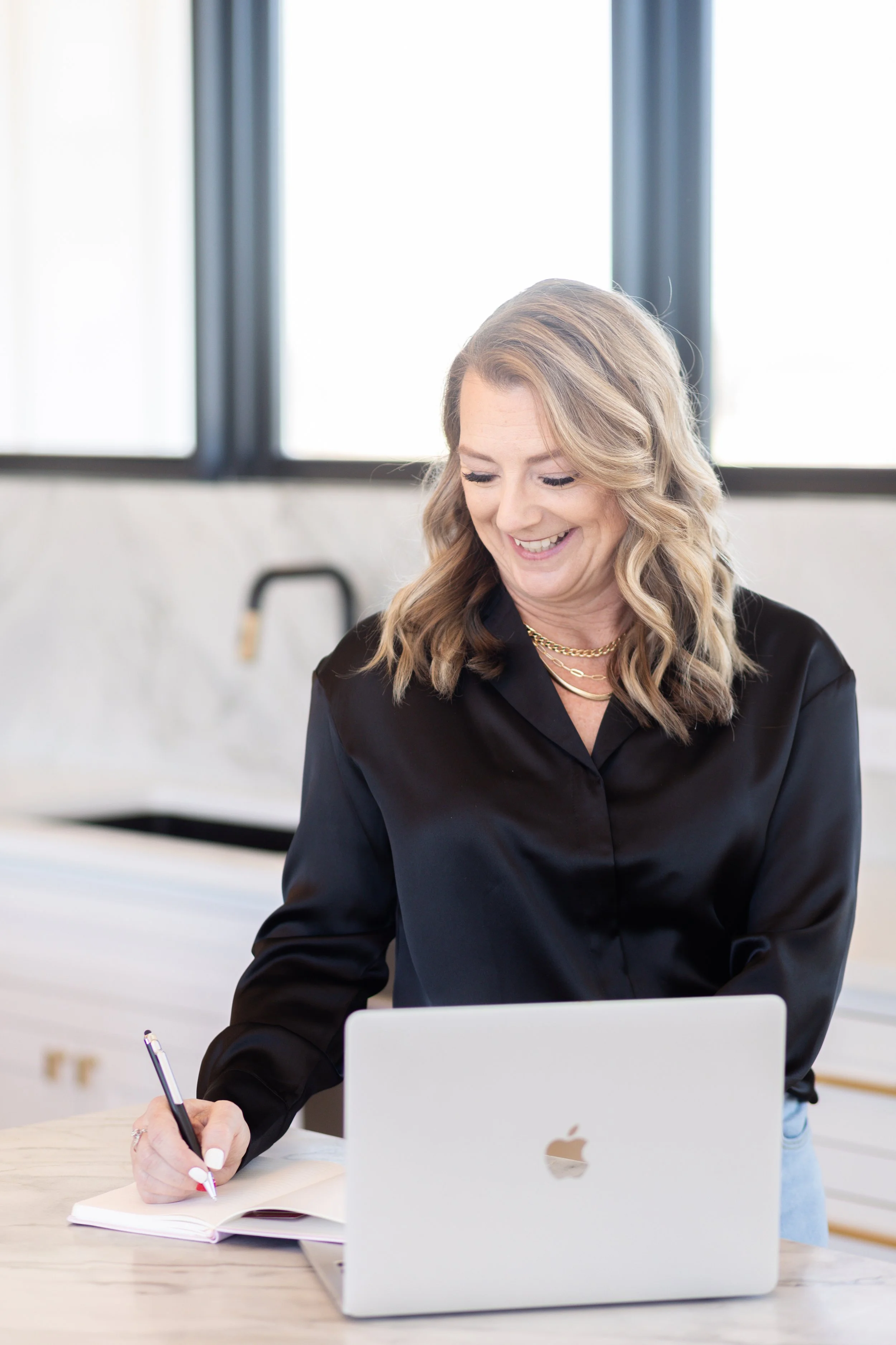 Kim McLelland Branding Session-21.jpg