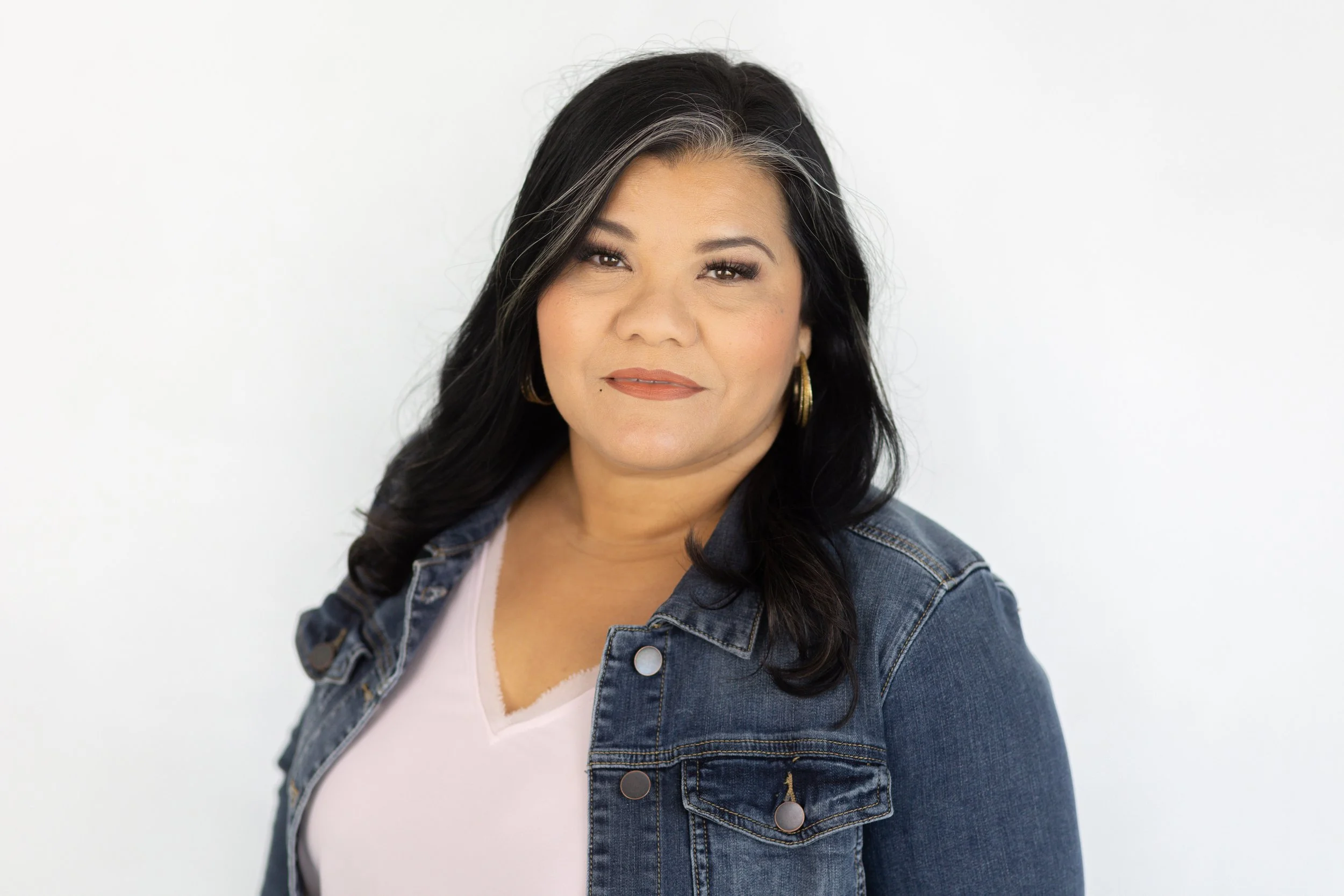 Icela Fernandez Mini Branding Session-71.jpg