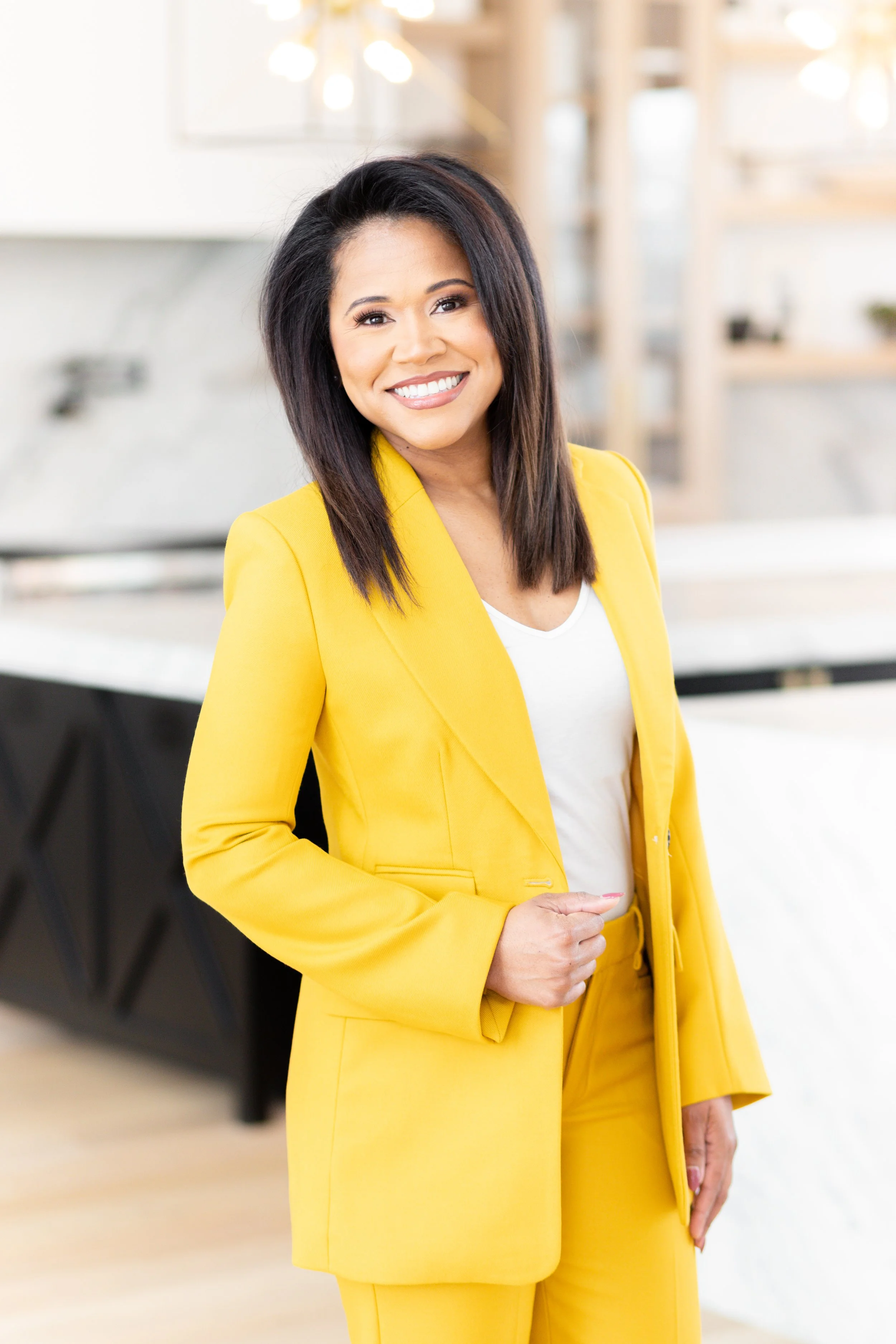 Mariah McKee Branding Session-3.jpg