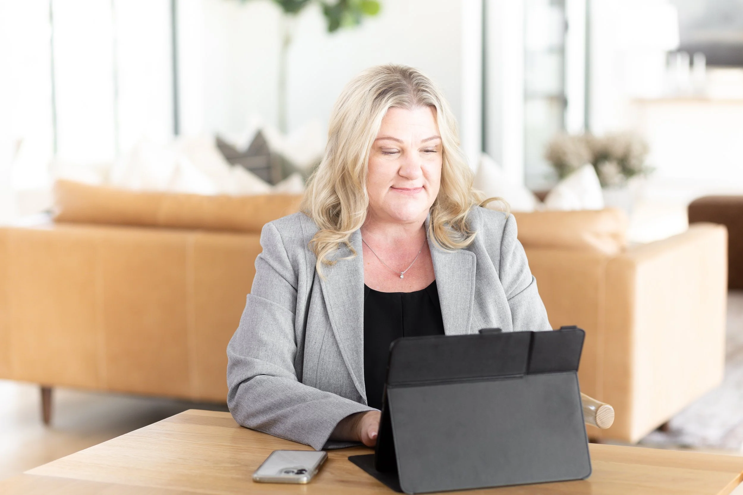 Lisa Shields Branding Session-32.jpg