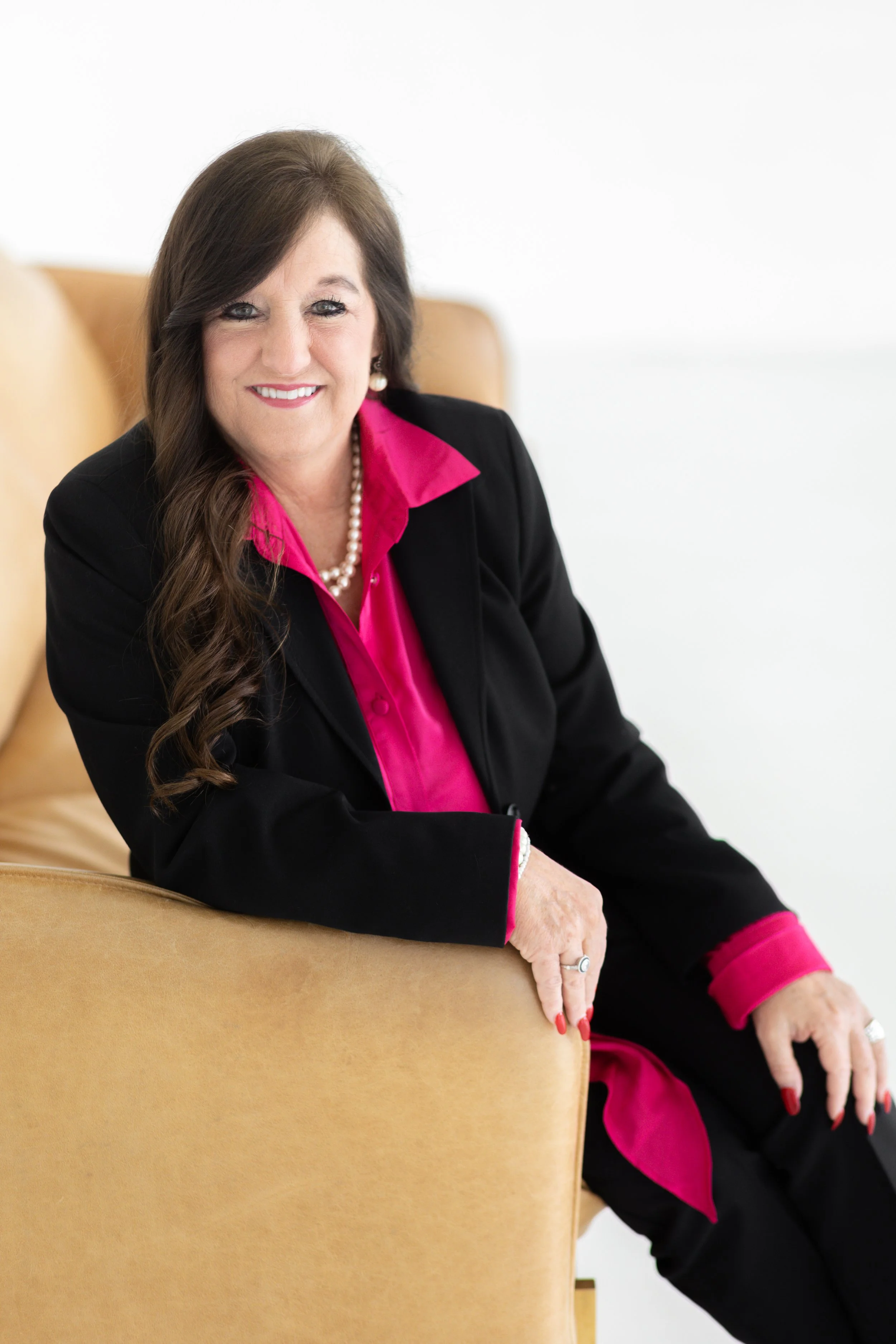 Leslie Williams Headshot Mini Session-17.jpg