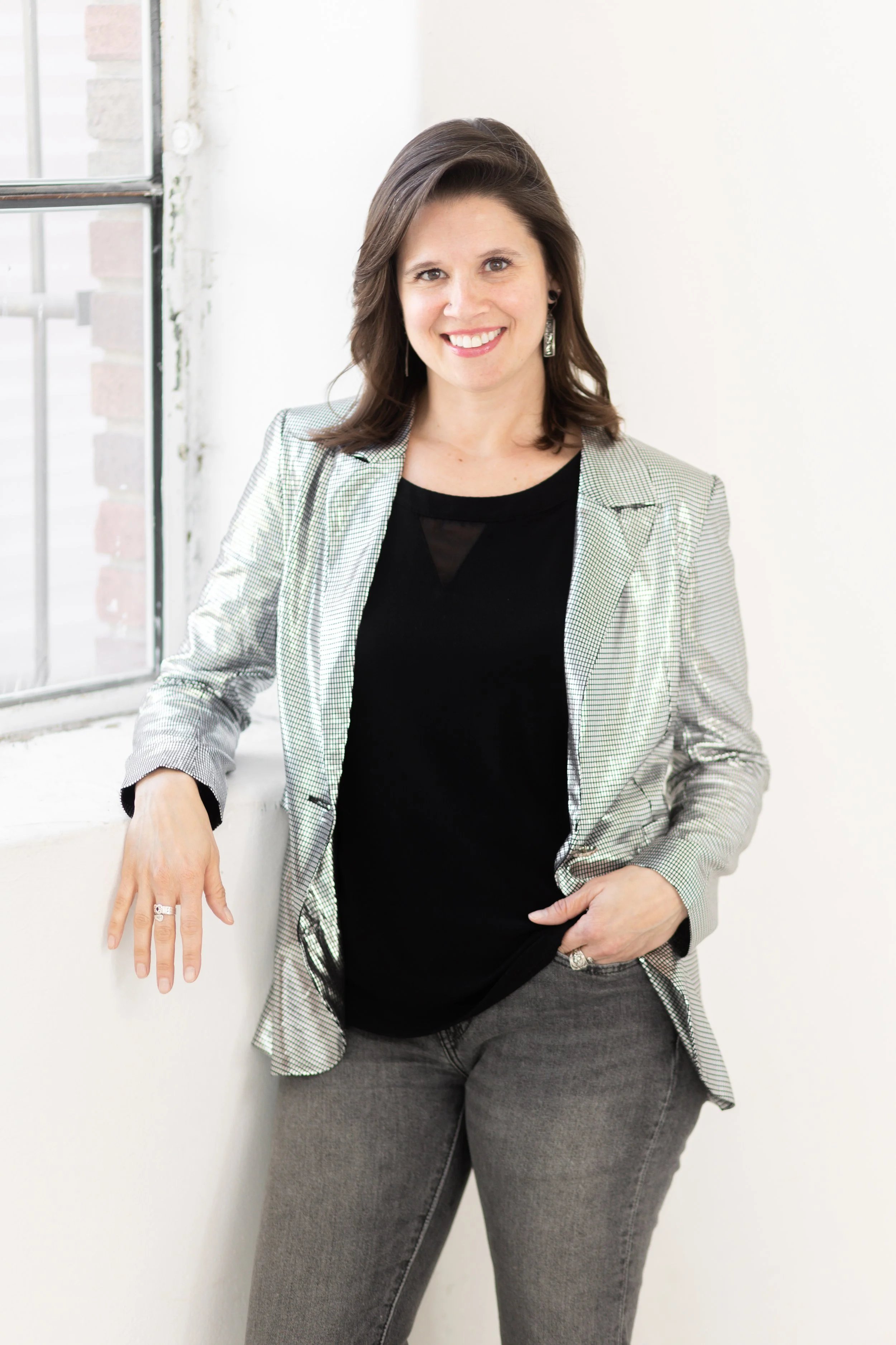 Nada Leanndra Headshot Mini Session-13.jpg