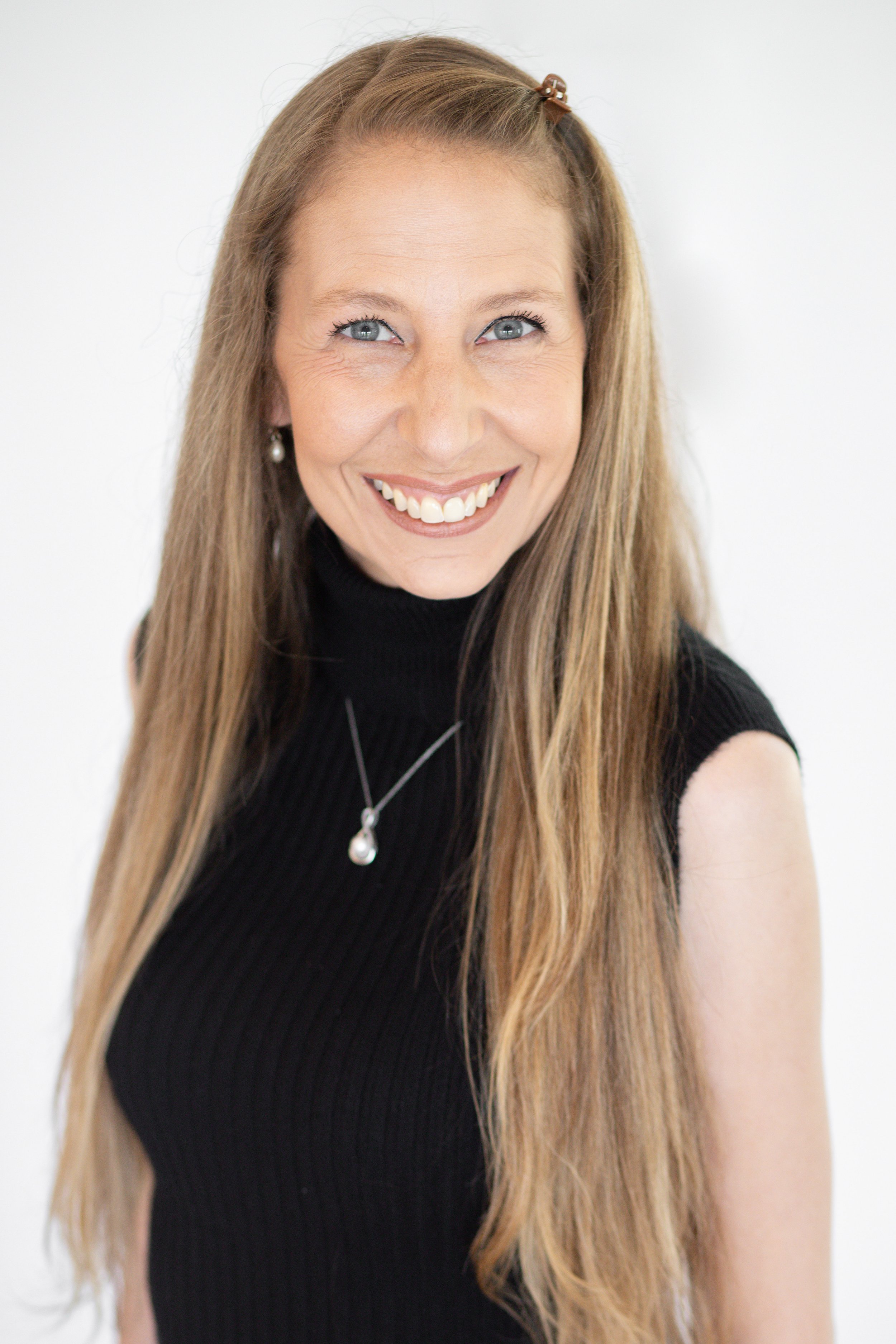 Celeste Sotelo Team Branding Session-81.jpg