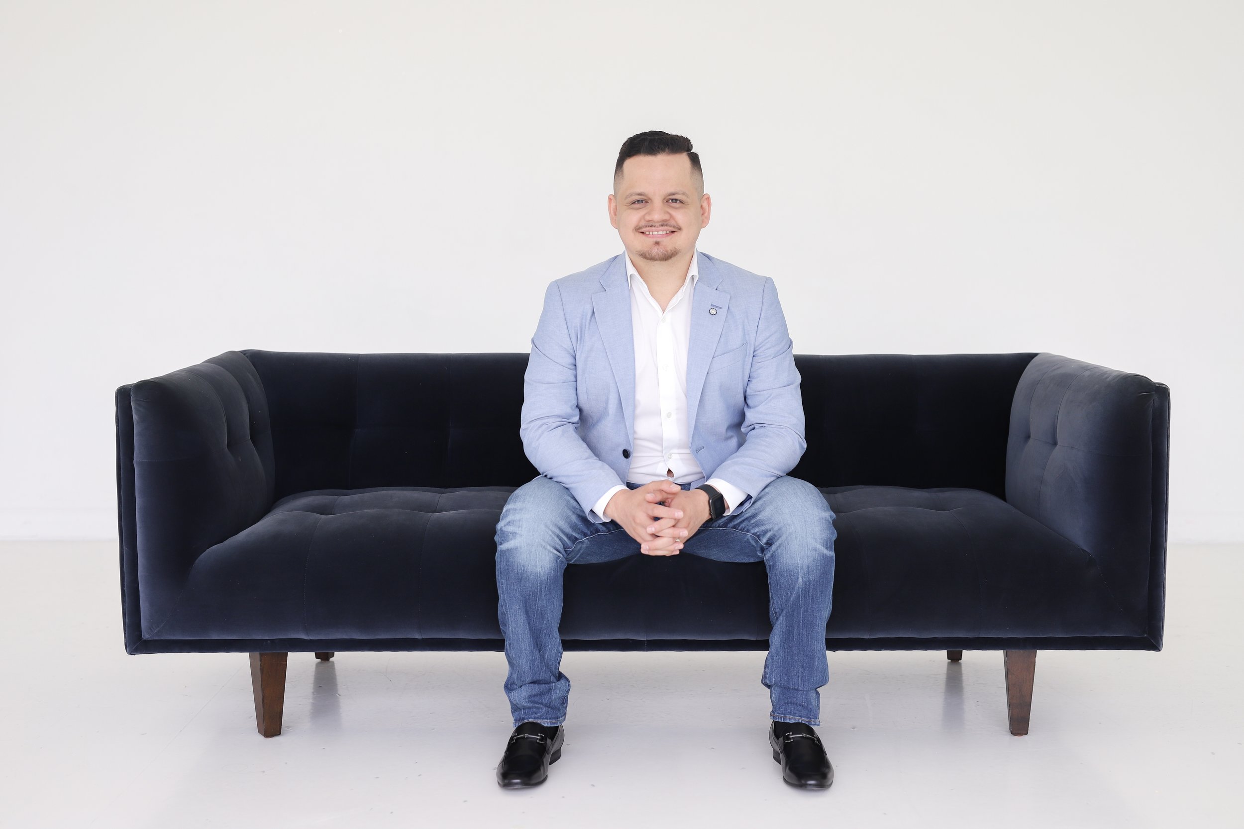 Alex Valle Mini Branding Session-48.jpg