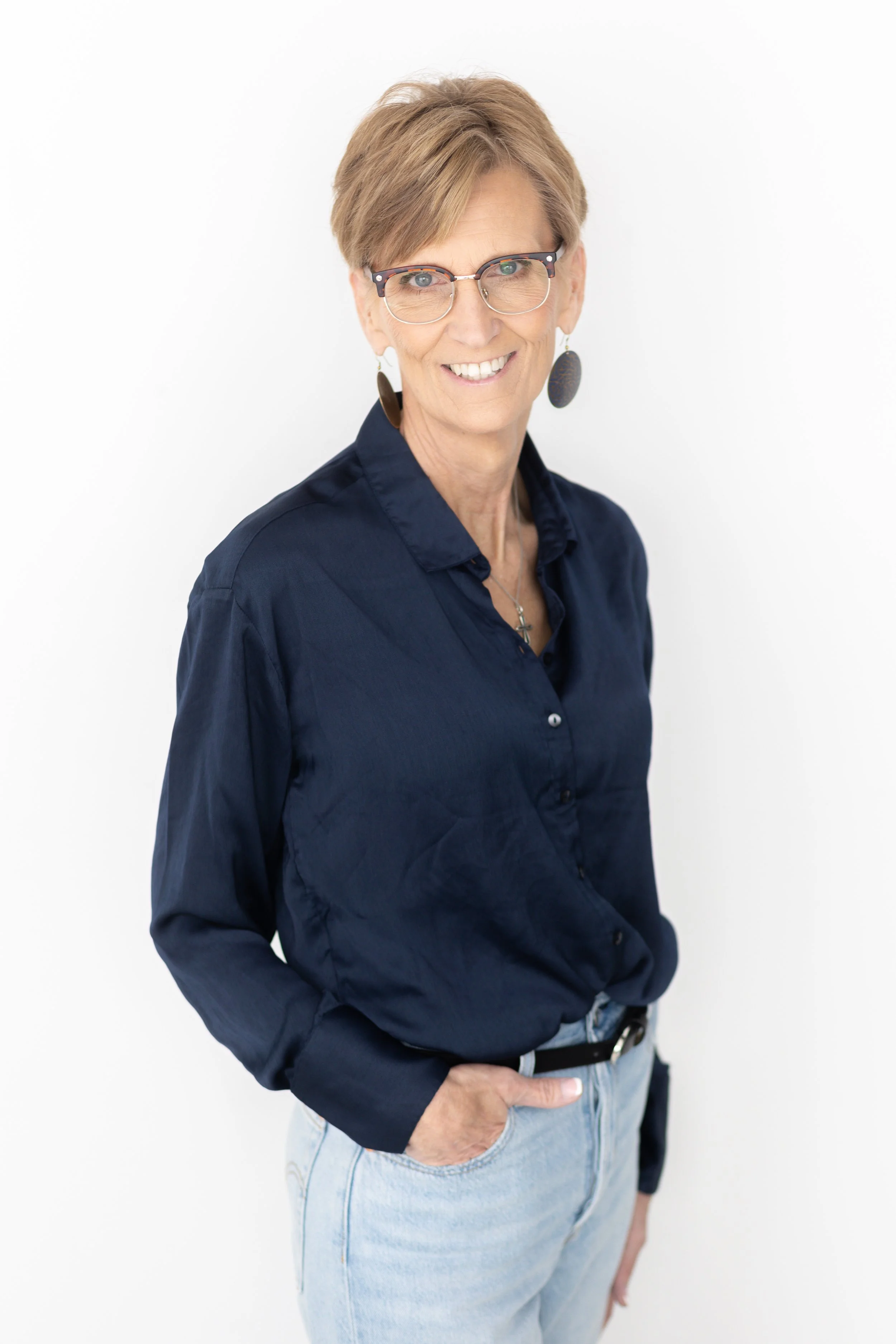 Chandler Hoagland Headshot Mini Session-5.jpg