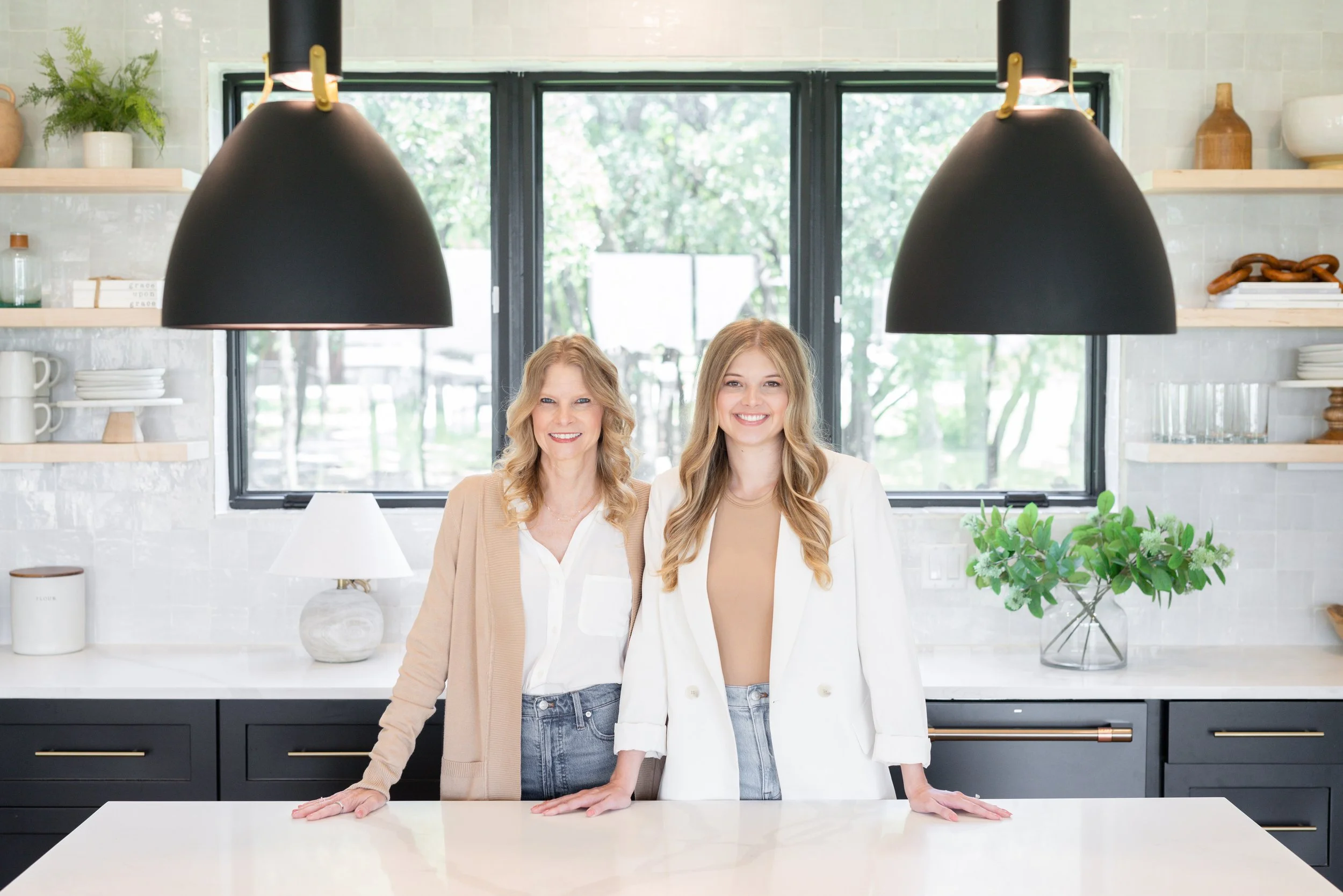 Courtney Forsberg Branding Session-9.jpg