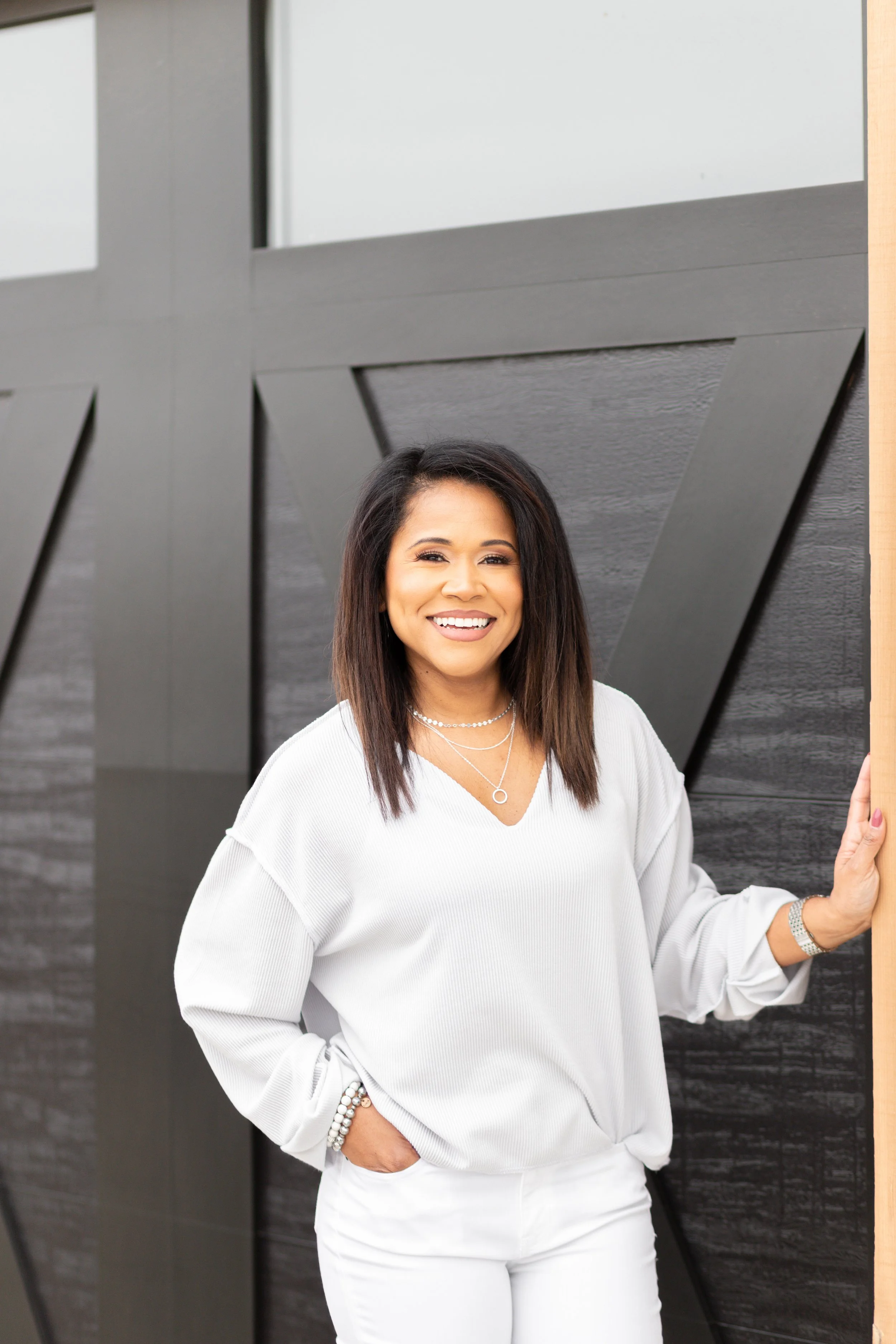 Mariah McKee Branding Session-96.jpg