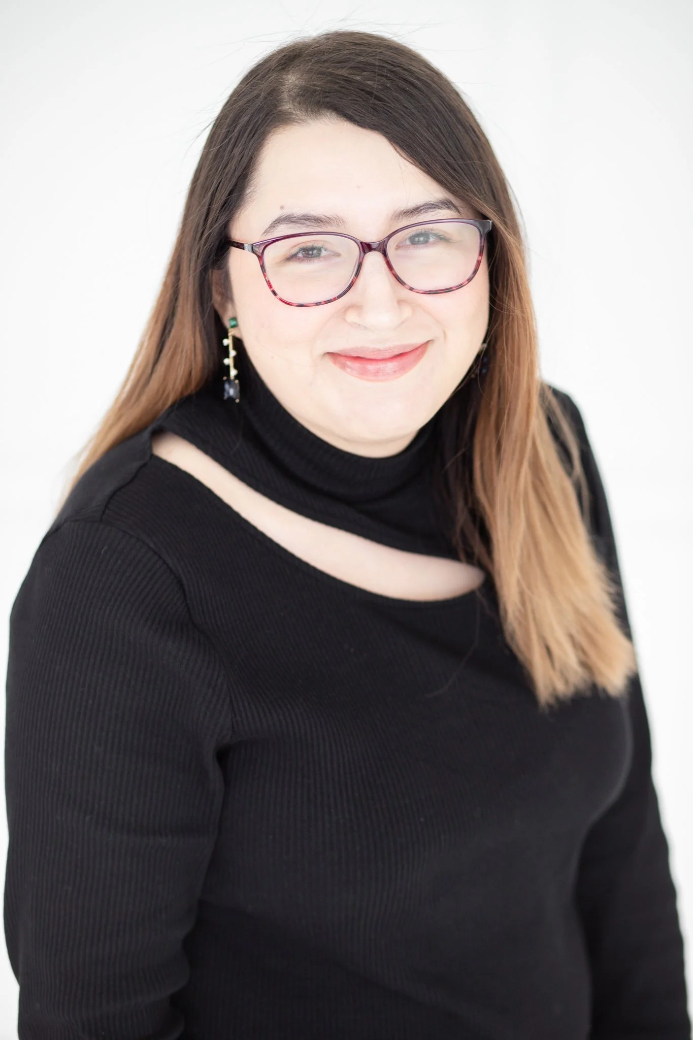 Amelia Valdez Branding Session -10.jpg