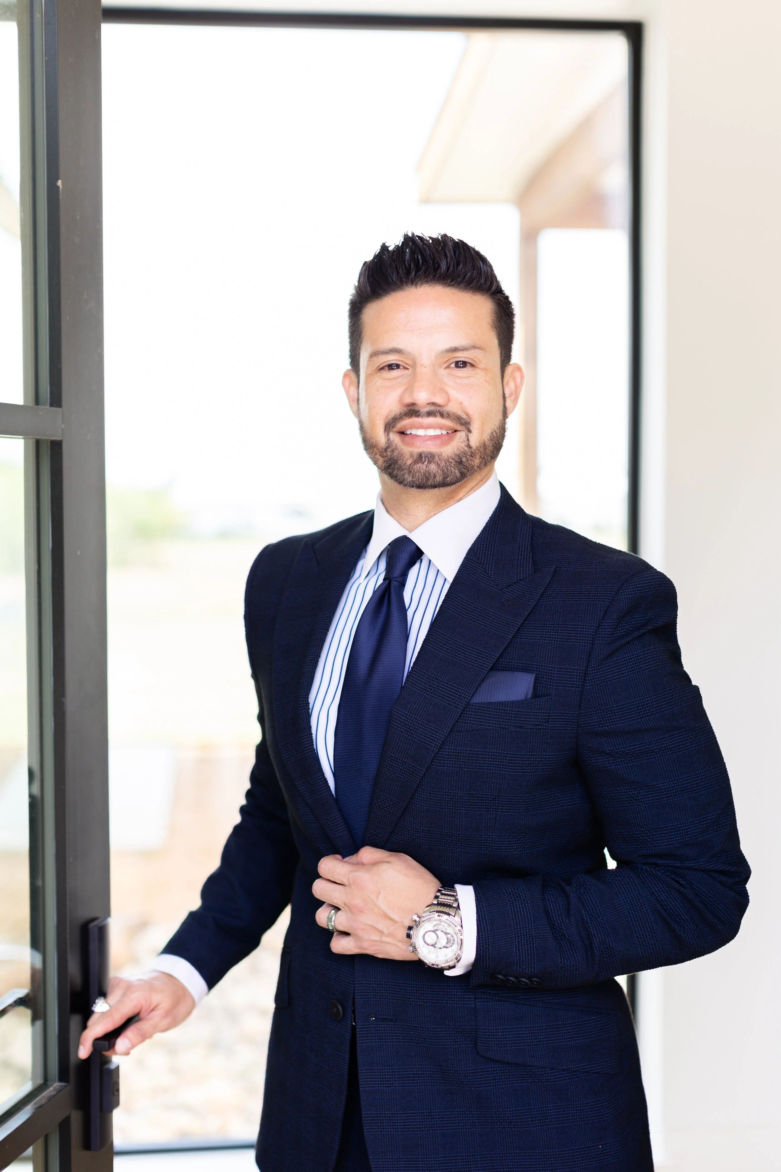 Gustavo Farrach Branding Session-6.jpg