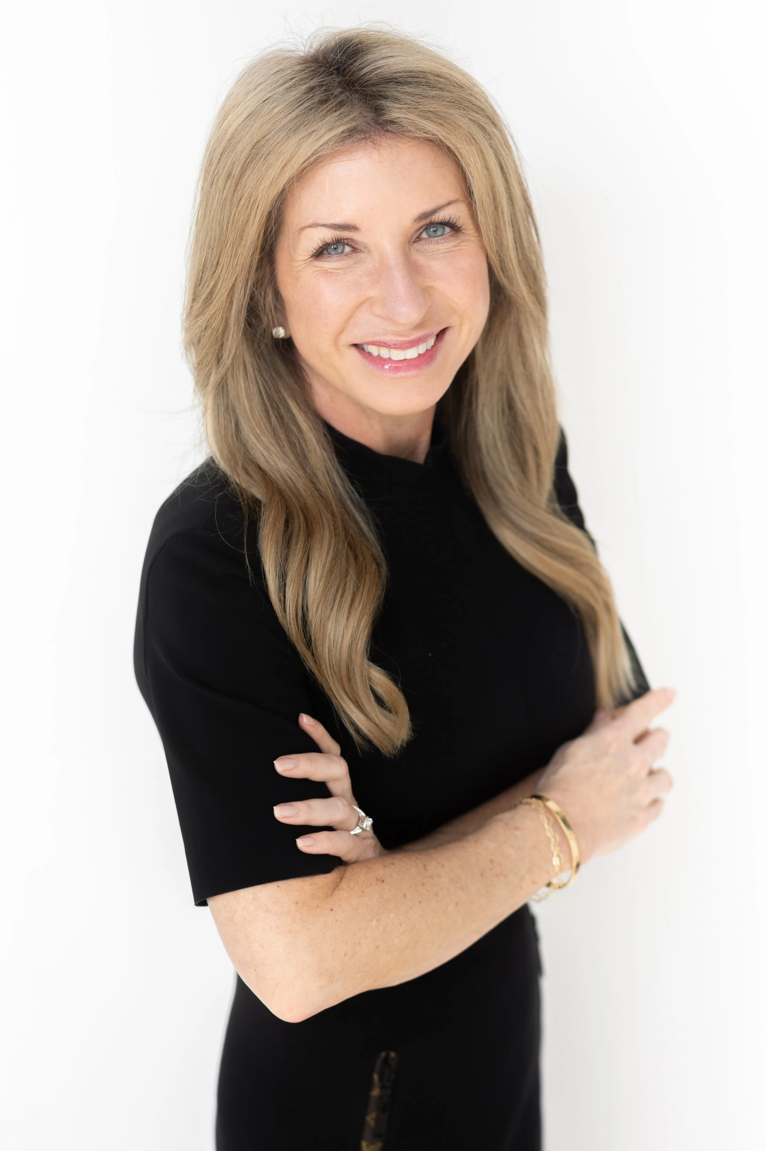 Penny Johnson Headshot Mini Session-5.jpg