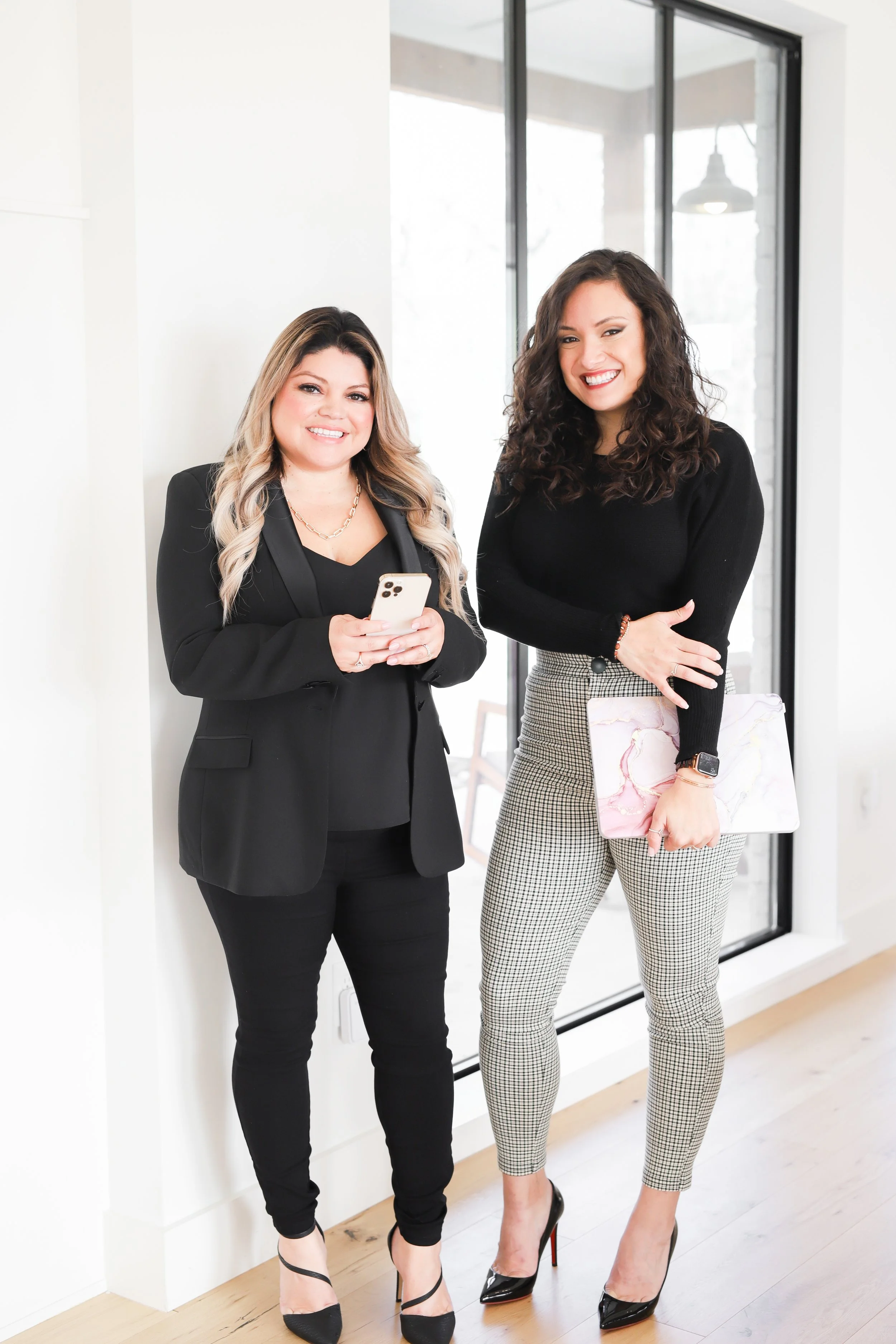 Venesa Acosta Branding Session-28.jpg