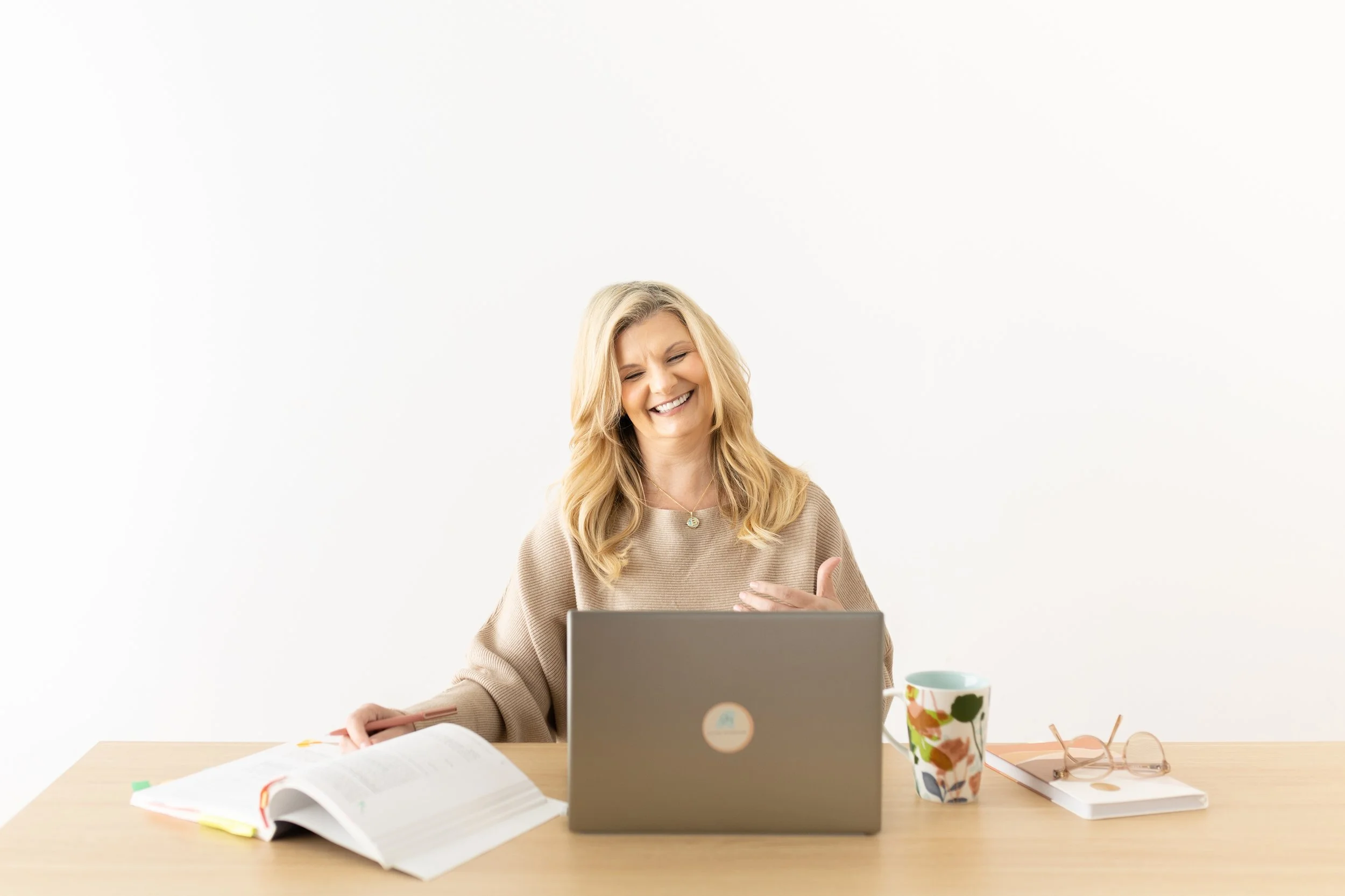 Brandy Walker Branding Session -140.jpg