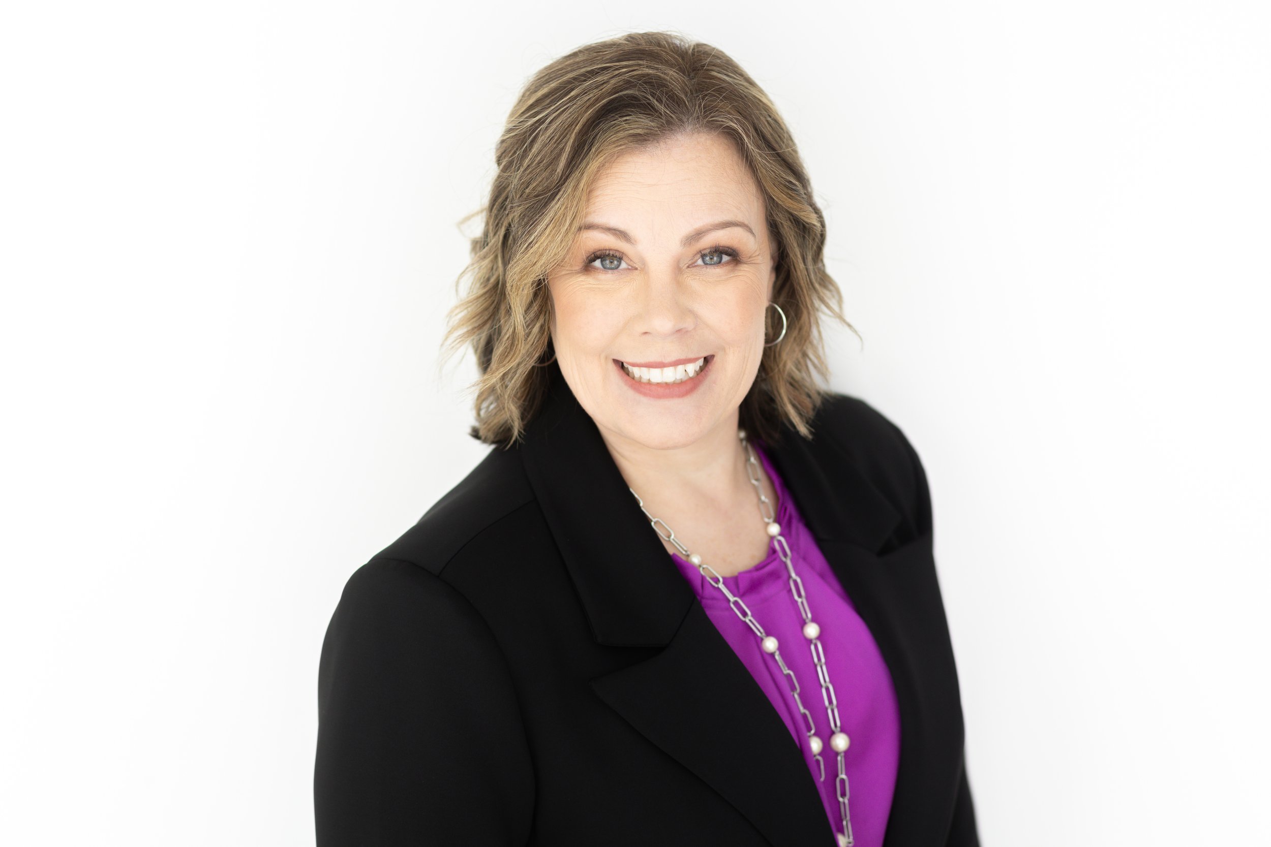 Jennifer Whitten Headshot Mini Session-10.jpg