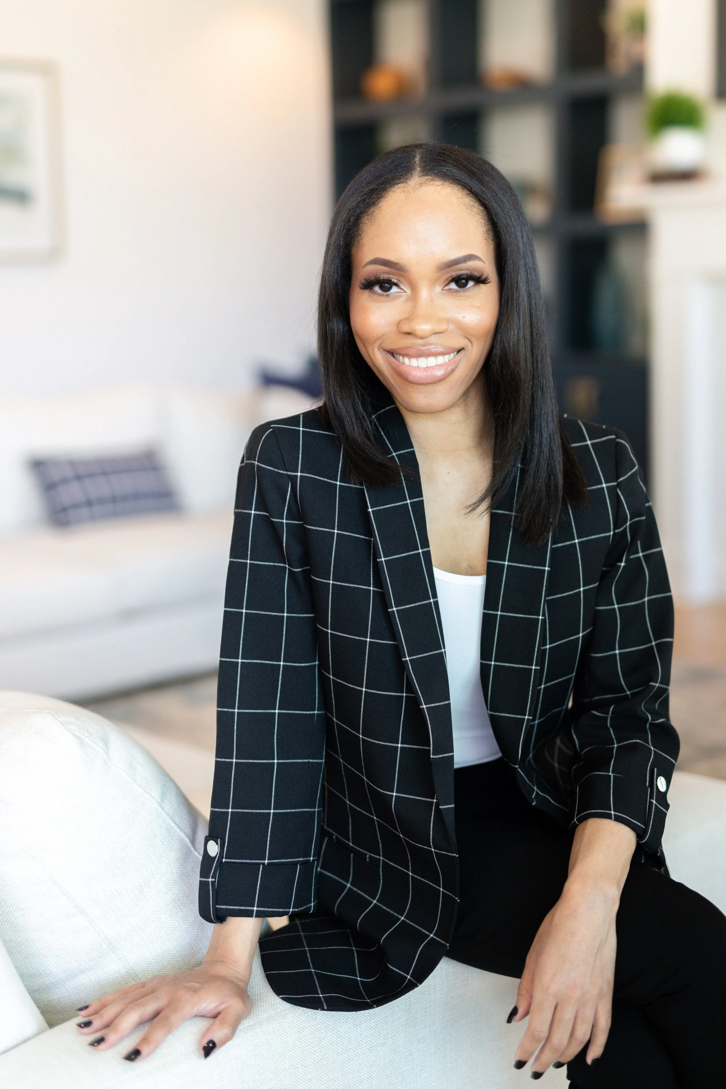 Shyteia Cosby Branding Session-100.jpg