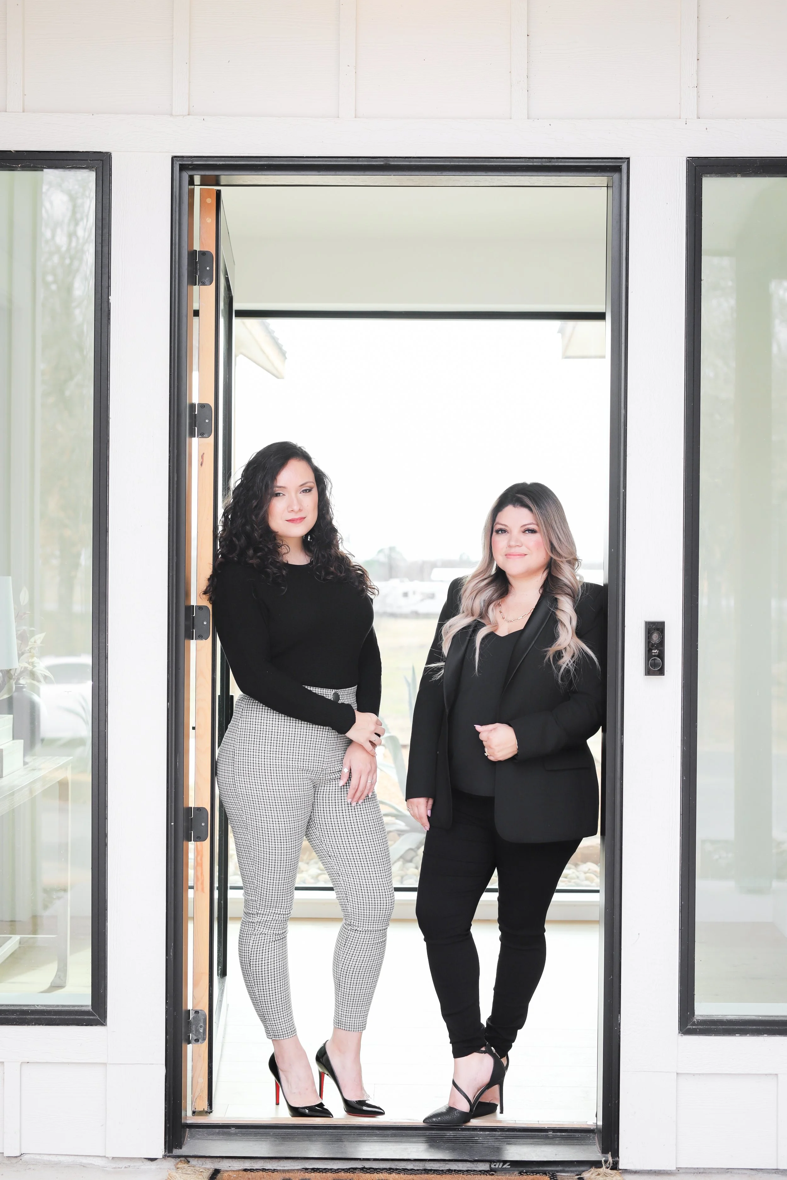 Venesa Acosta Branding Session-41.jpg