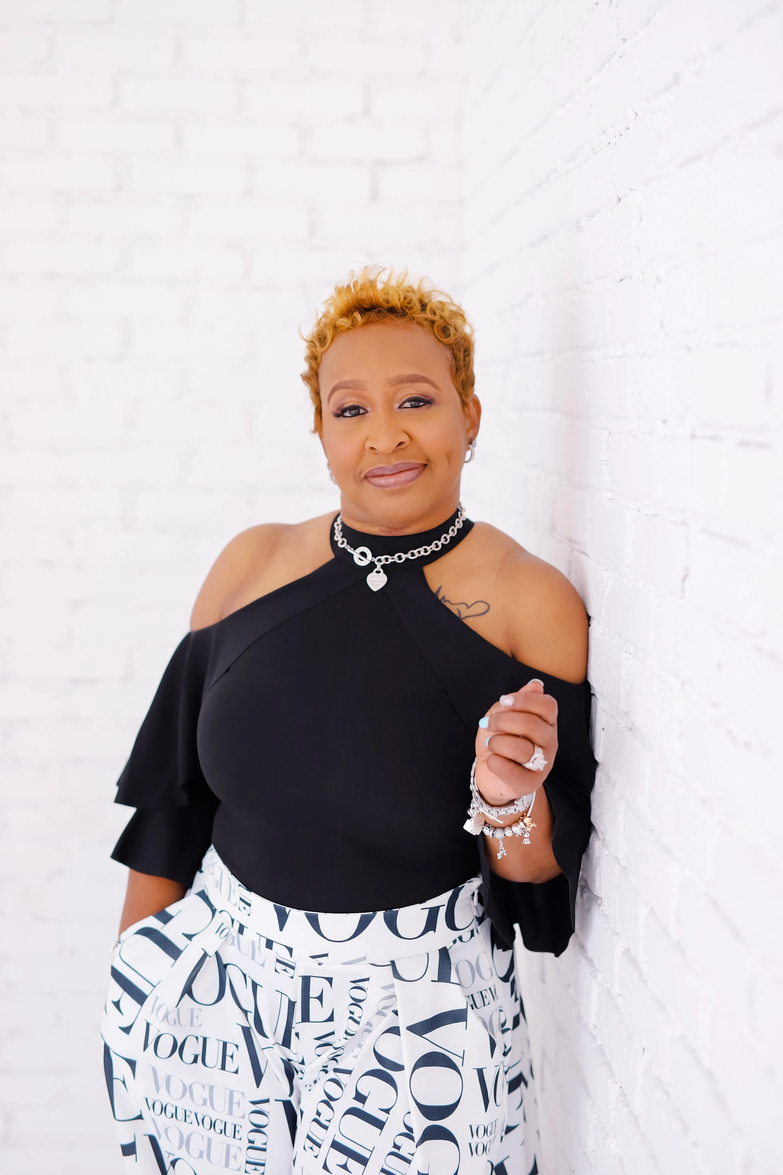 Shivonne Carolina Branding Session-92.jpg