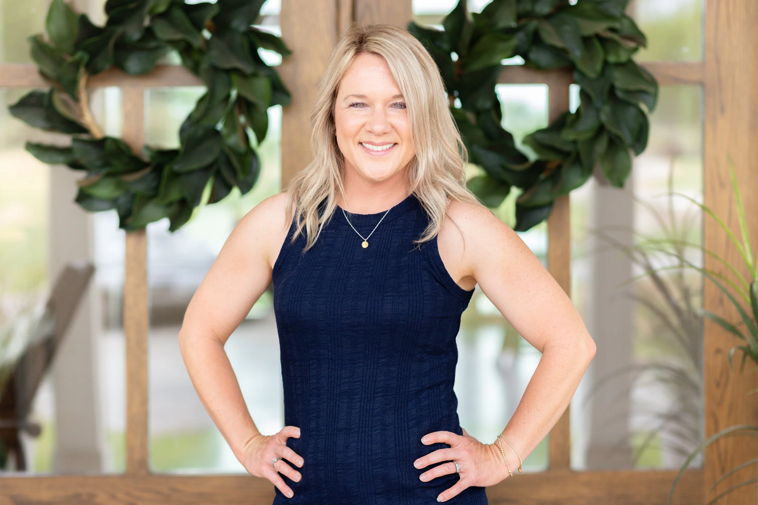 Tomie Fox Branding Session-22.jpg