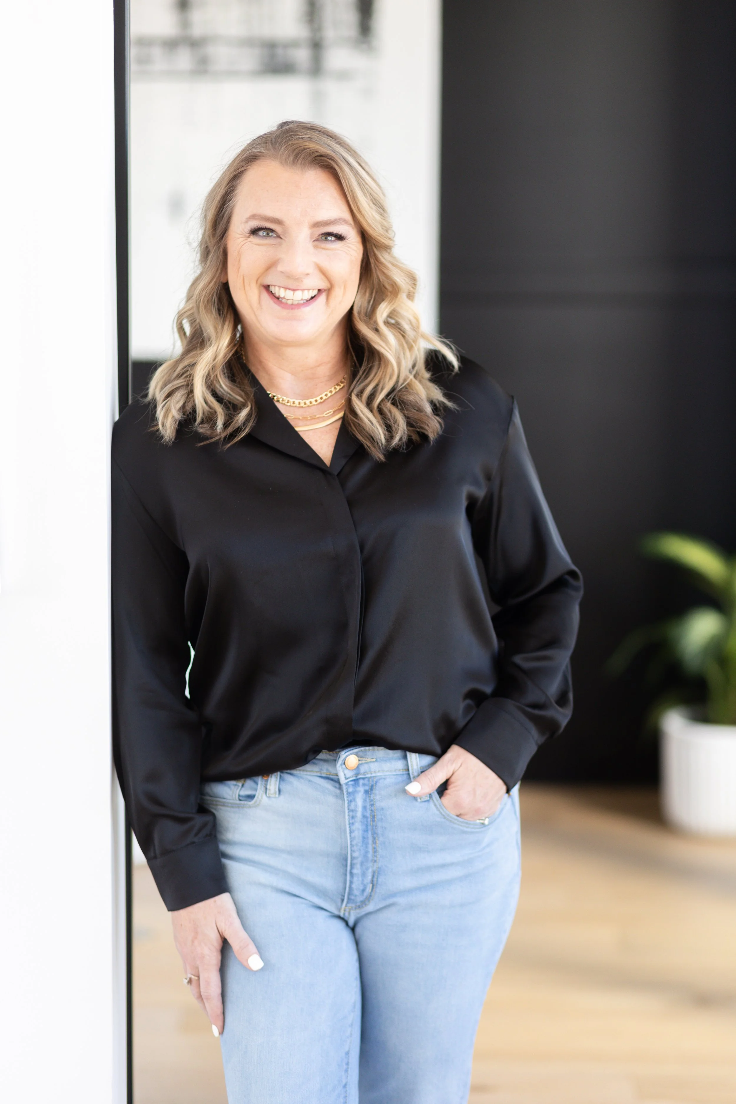 Kim McLelland Branding Session-8.jpg