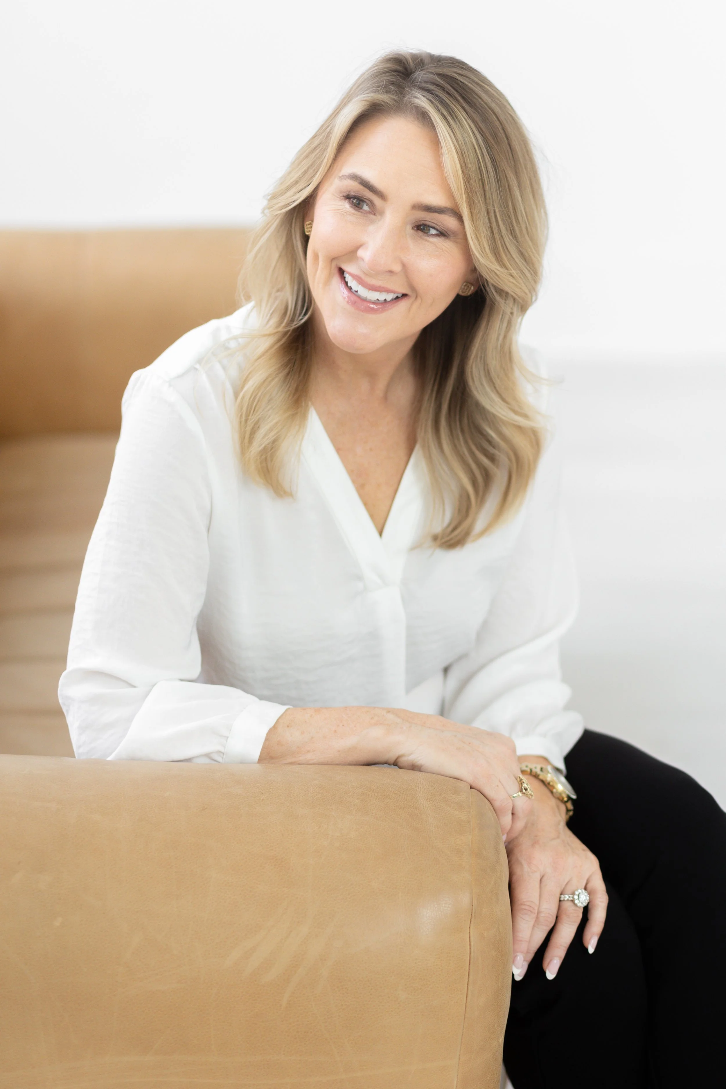 Lezlie Habern Mini Branding Session-23.jpg