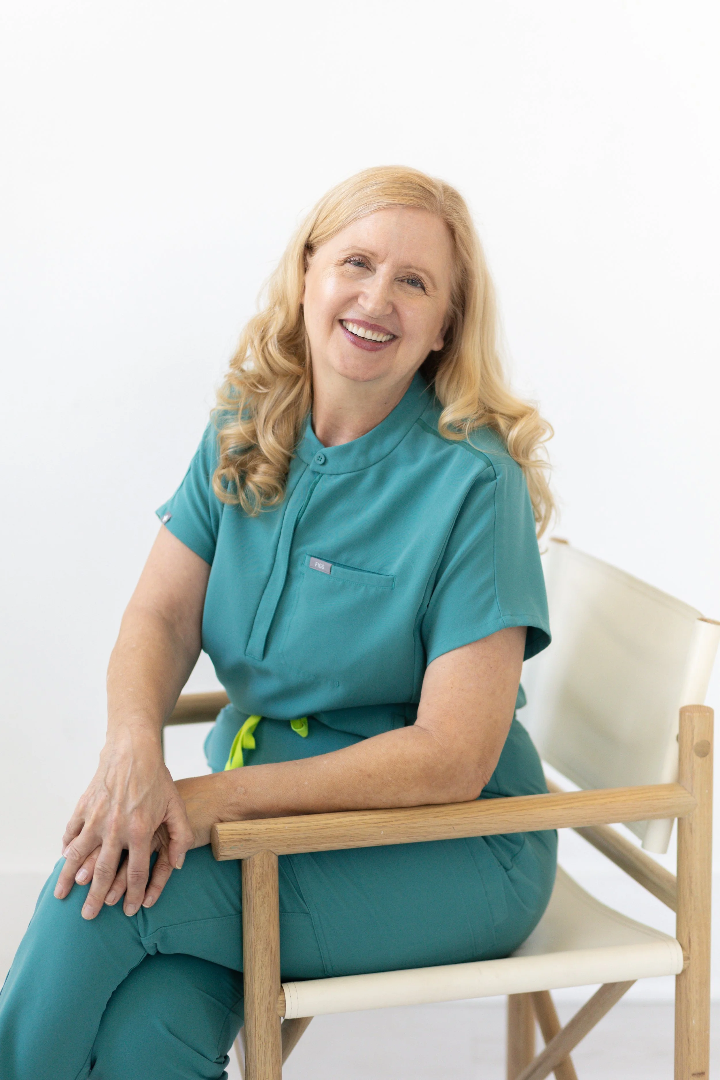 Beki Kellogg Headshot session -57.jpg