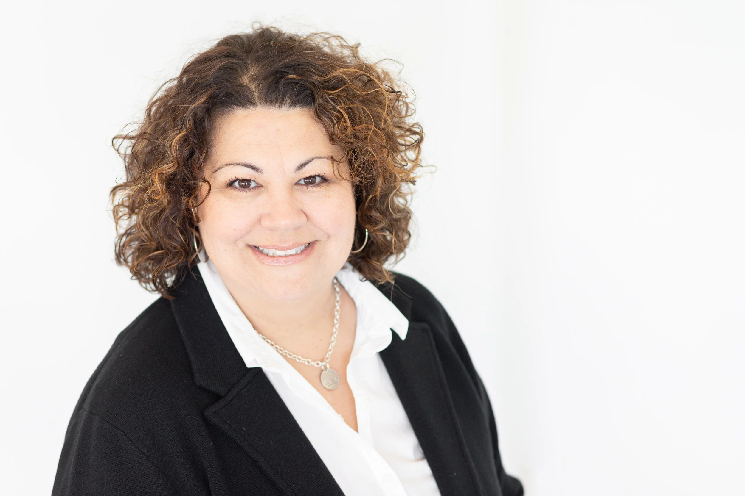 Sidney Weatherly Branding Session-12.jpg