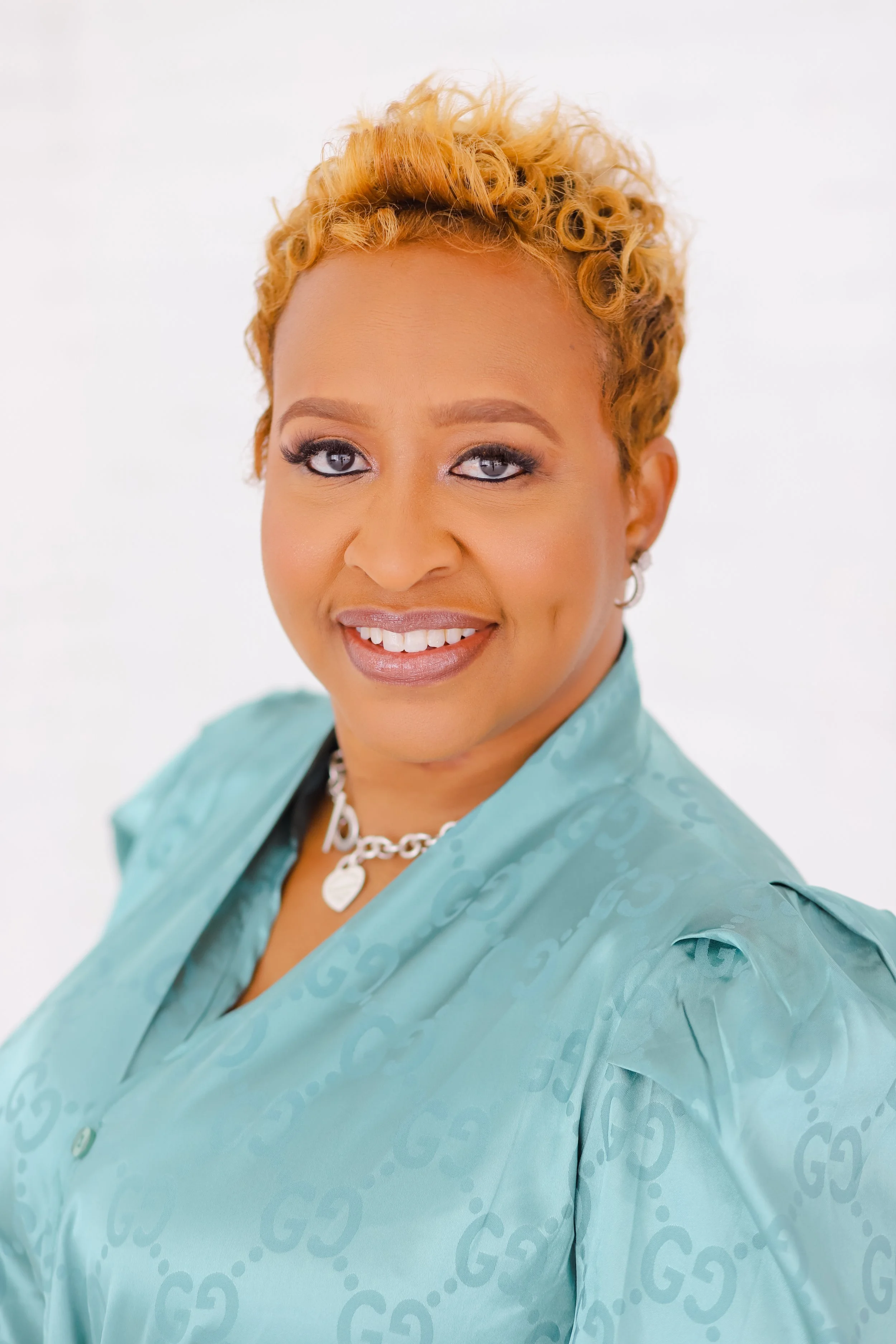 Shivonne Carolina Branding Session-35.jpg