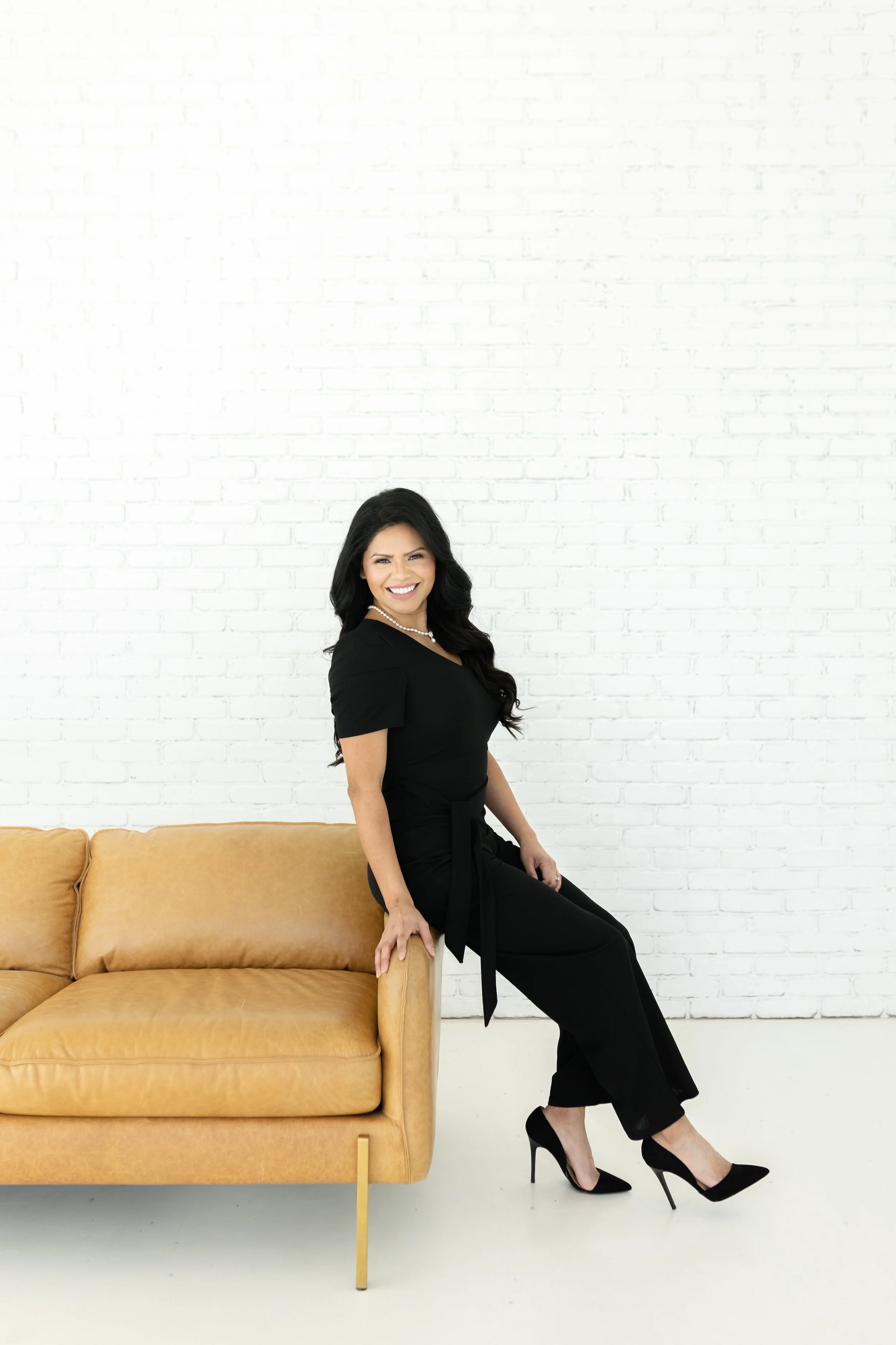 Claudia Knight Headshot Mini Session-23.jpg