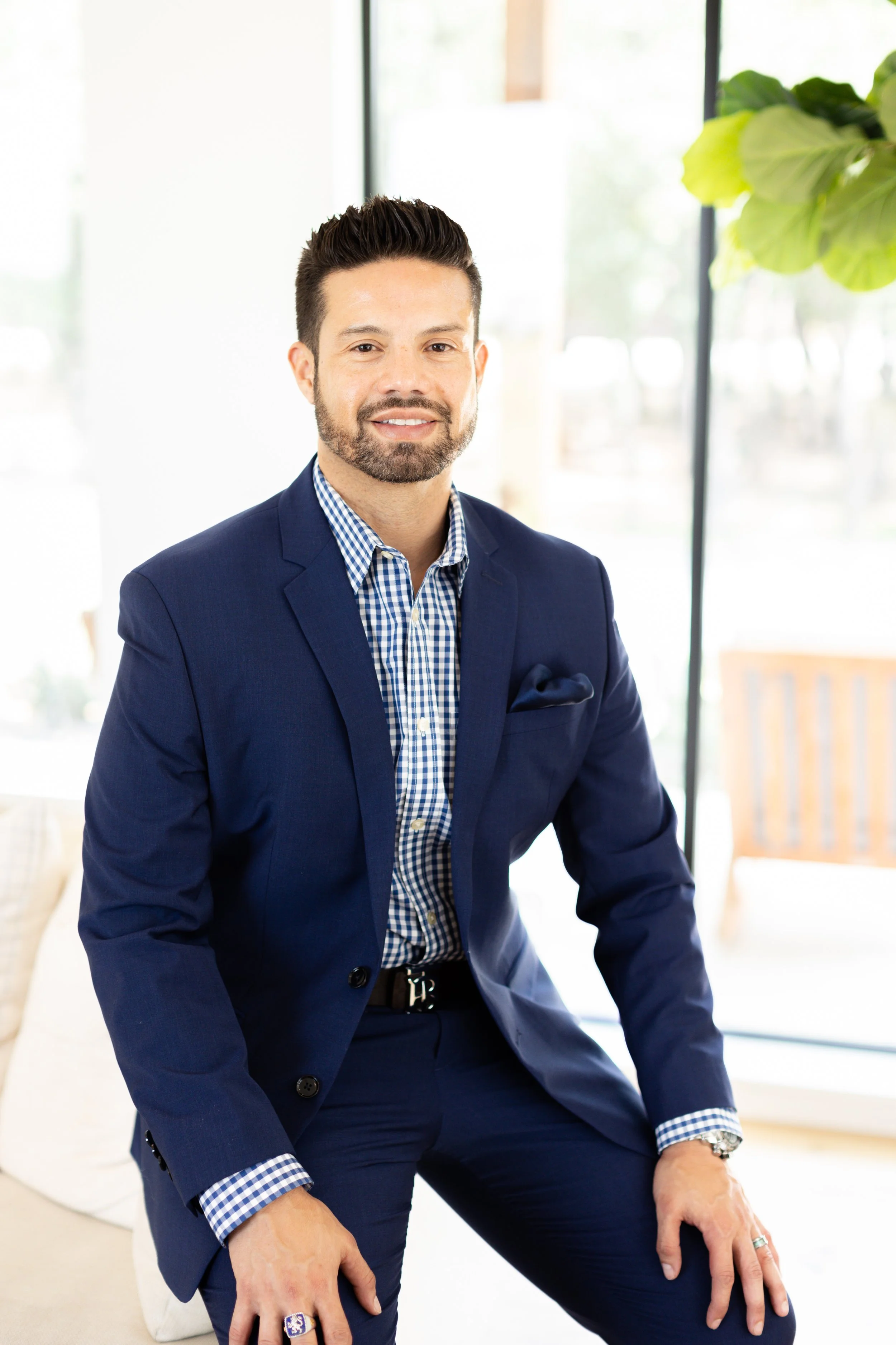 Gustavo Farrach Branding Session-120.jpg