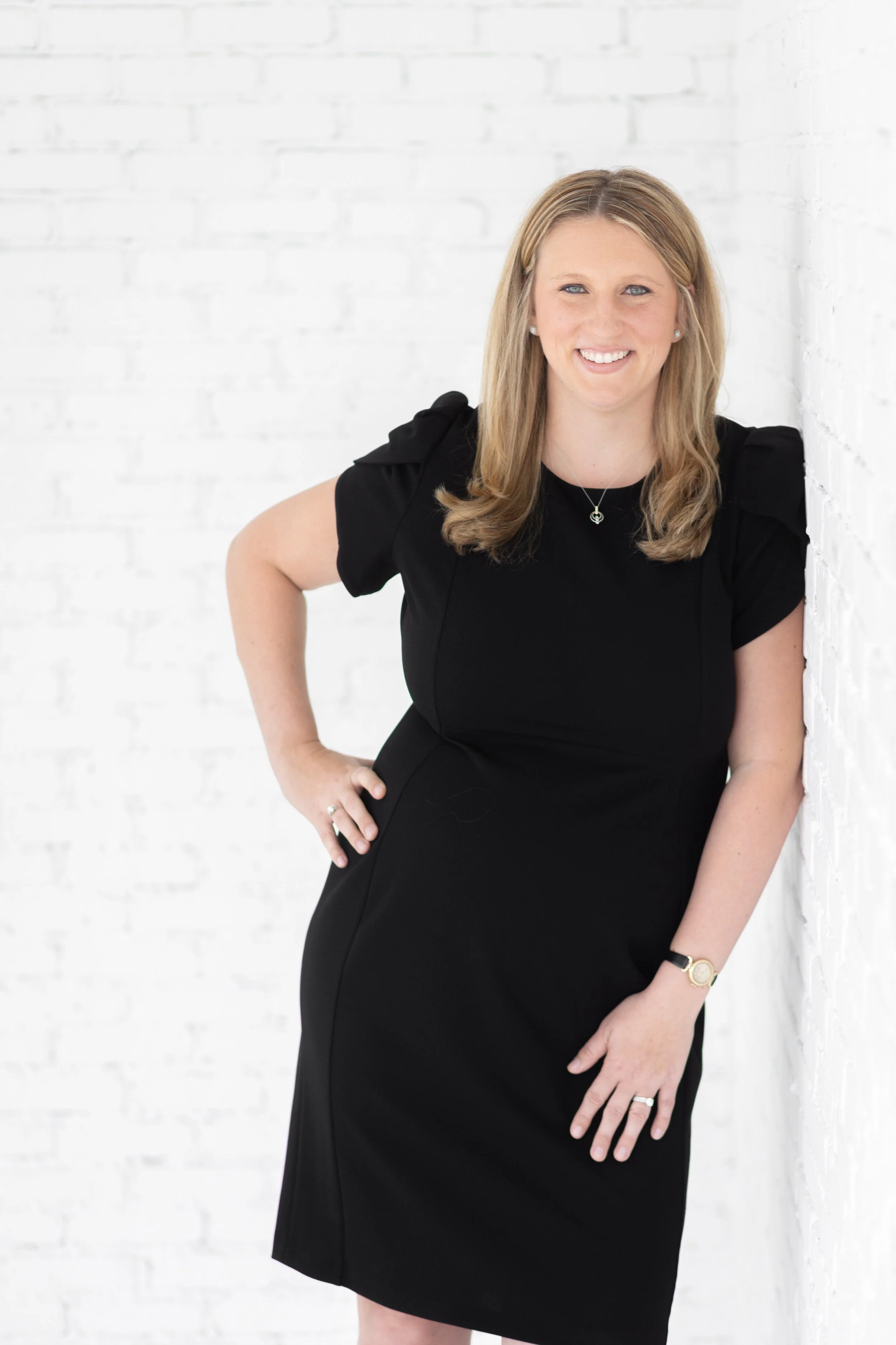 Brittany Dietz Headshot Mini Session-13.jpg