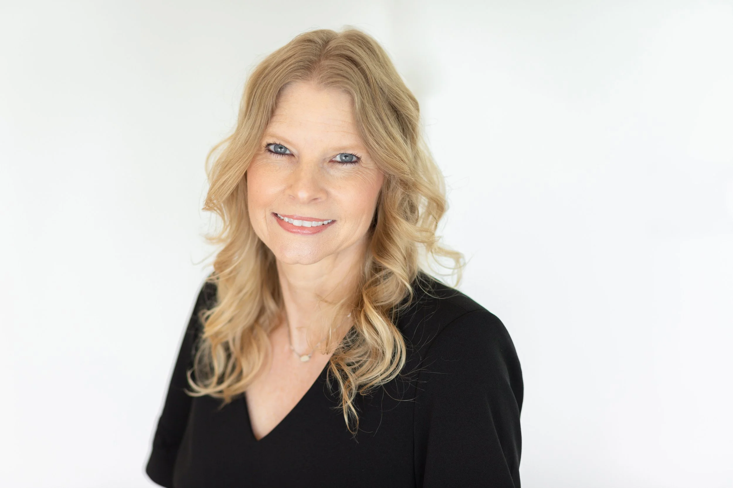 Courtney Forsberg Branding Session-96.jpg