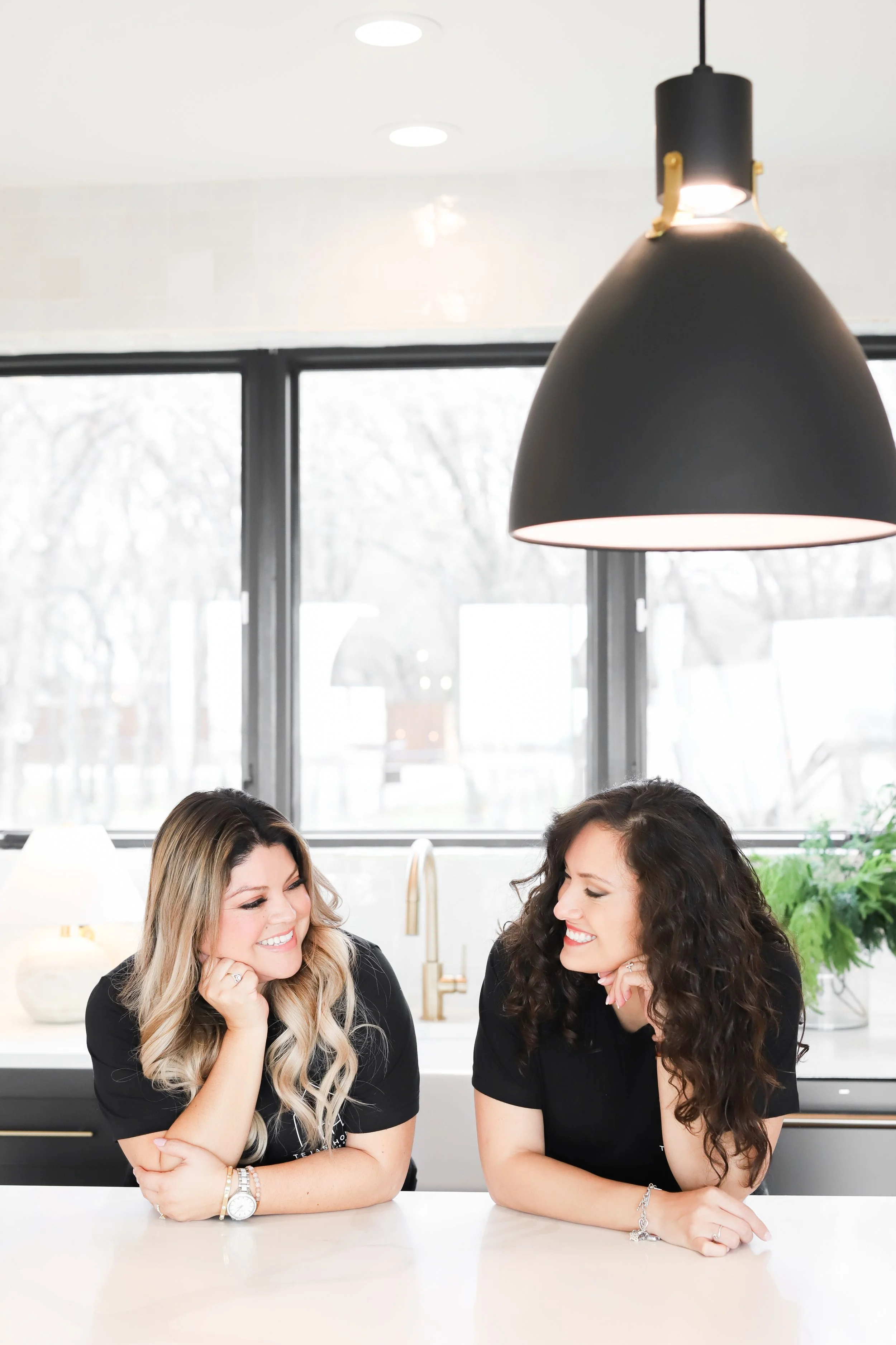 Venesa Acosta Branding Session-80.jpg