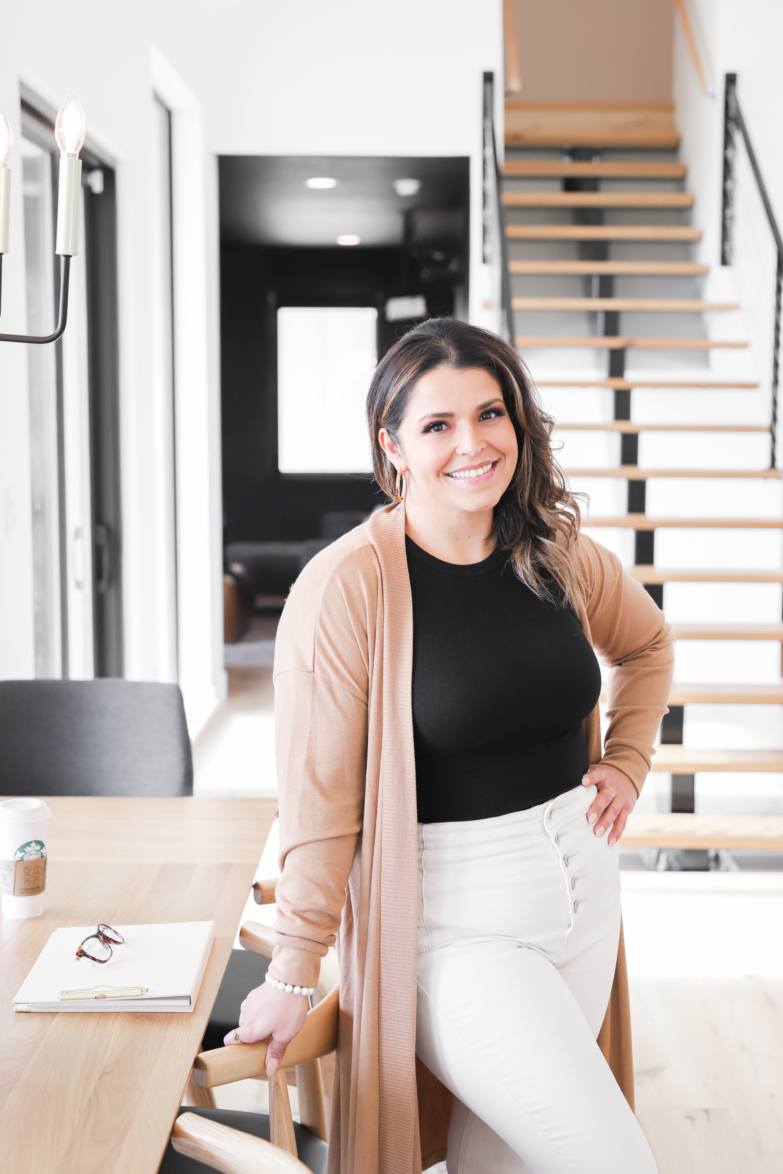 Erica Anaya Branding Session-62.jpg