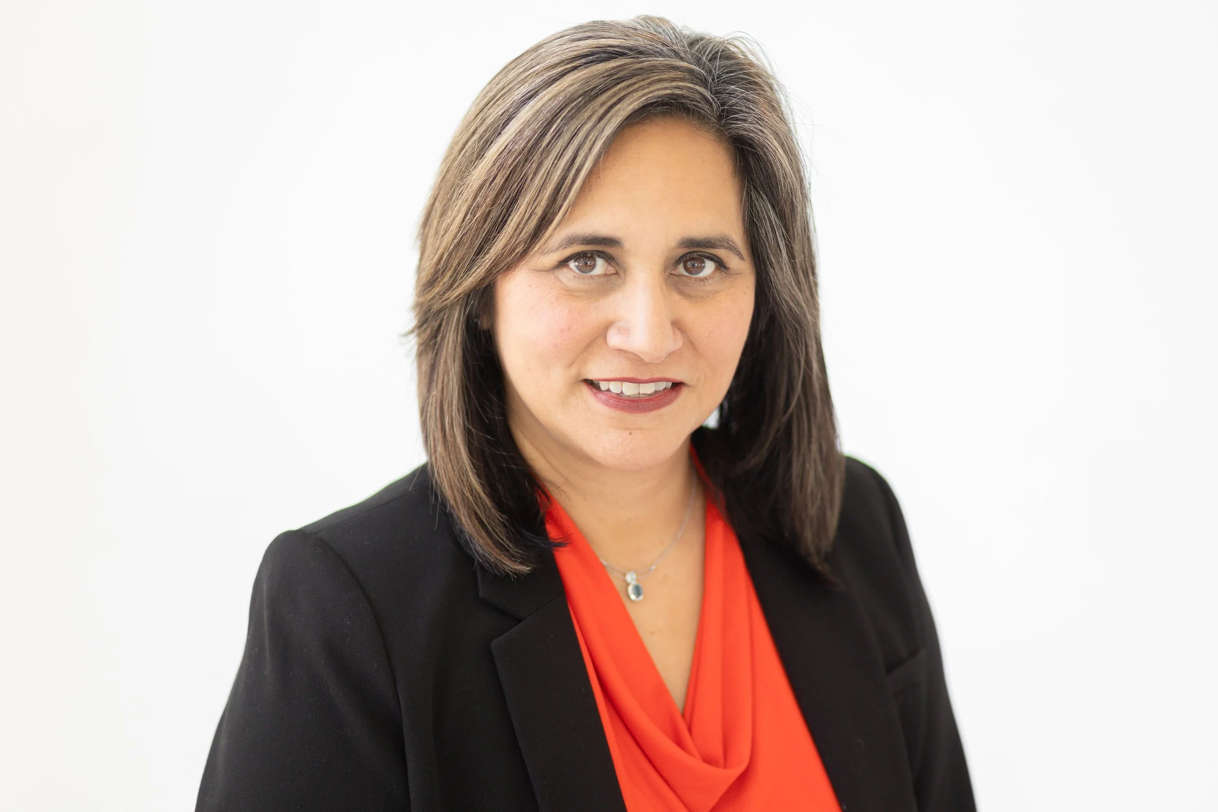 Teri Flores Mini Branding Session-6.jpg