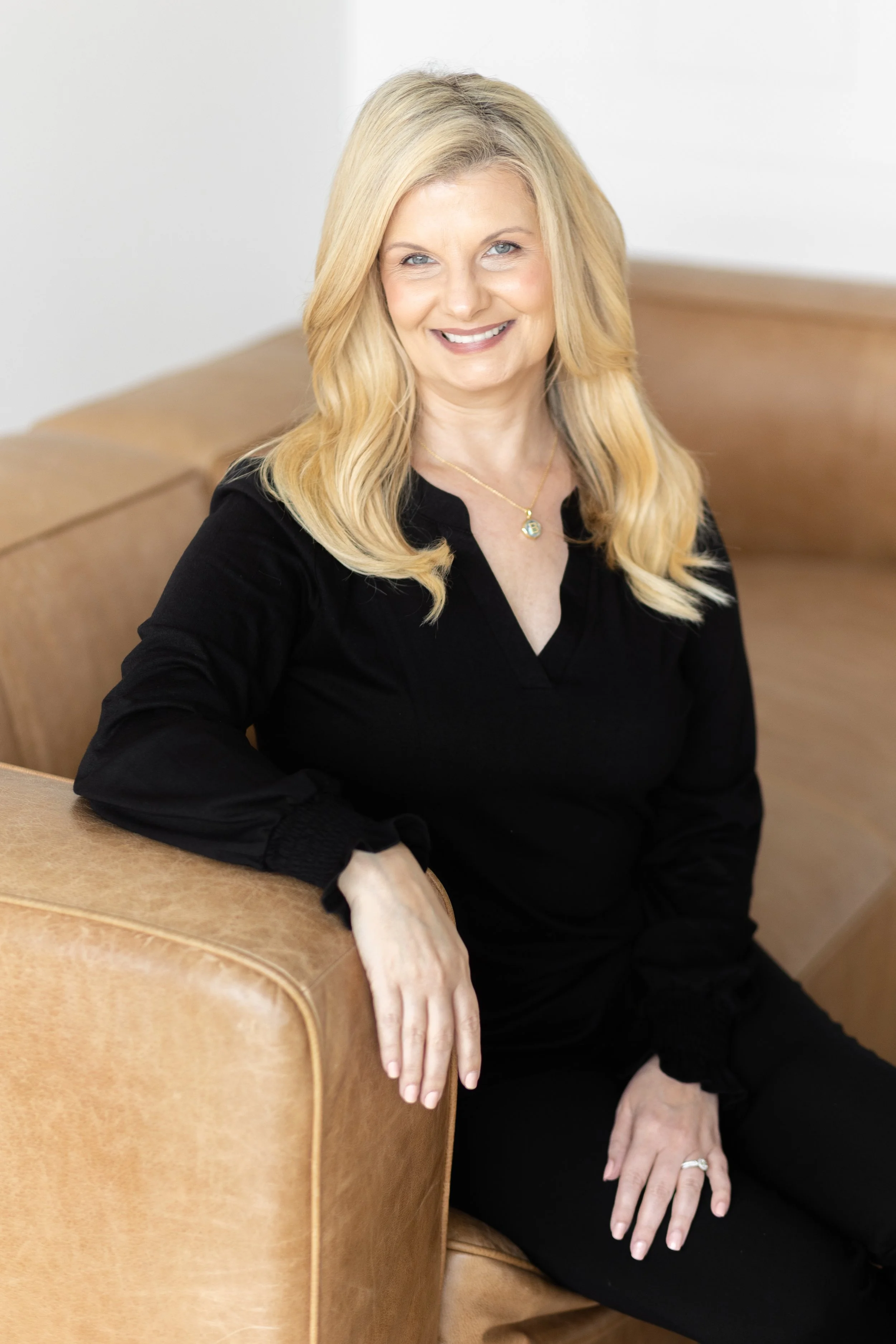 Brandy Walker Branding Session -4.jpg