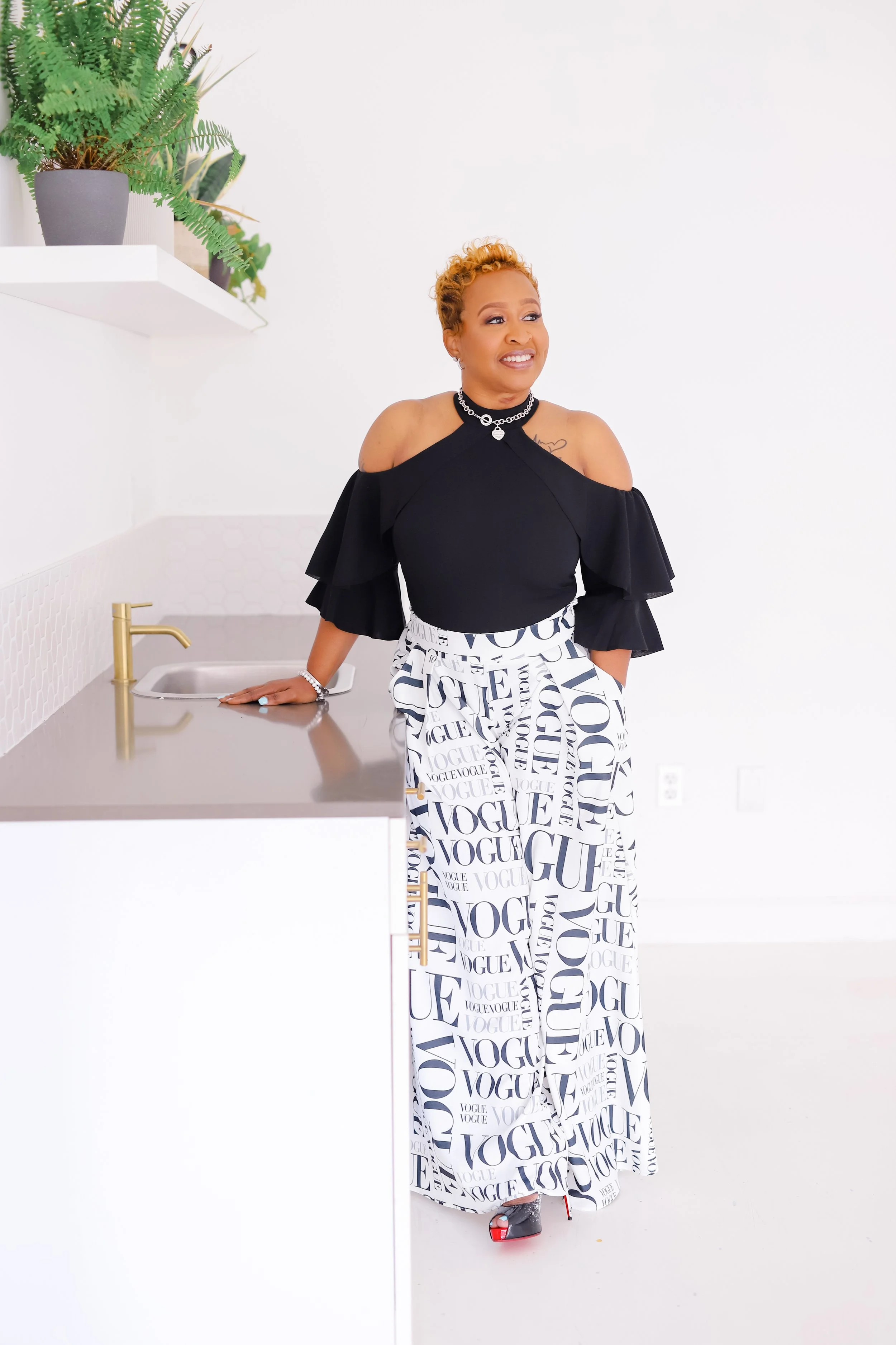 Shivonne Carolina Branding Session-91.jpg