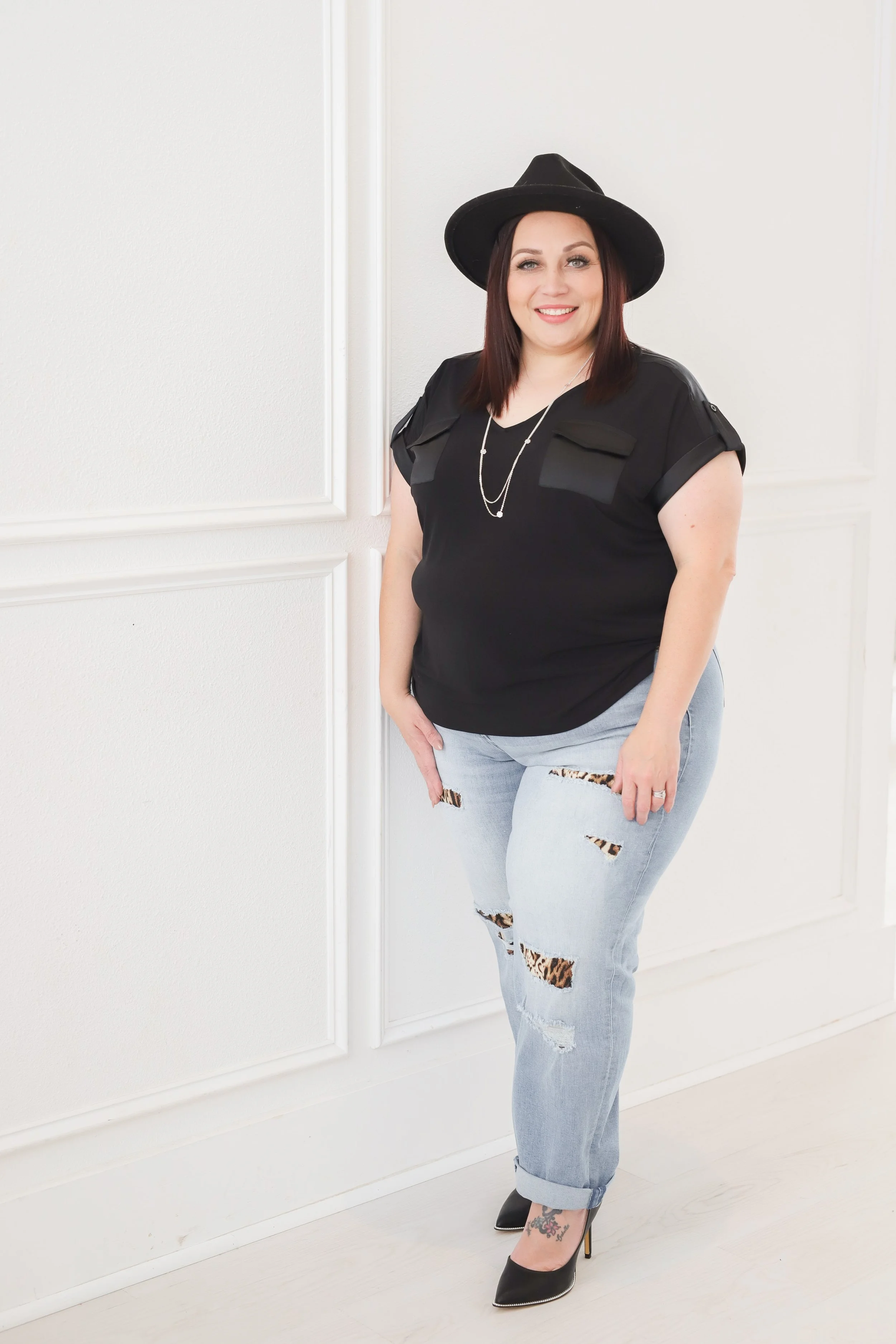 Haley and Amber Branding Session -53.jpg