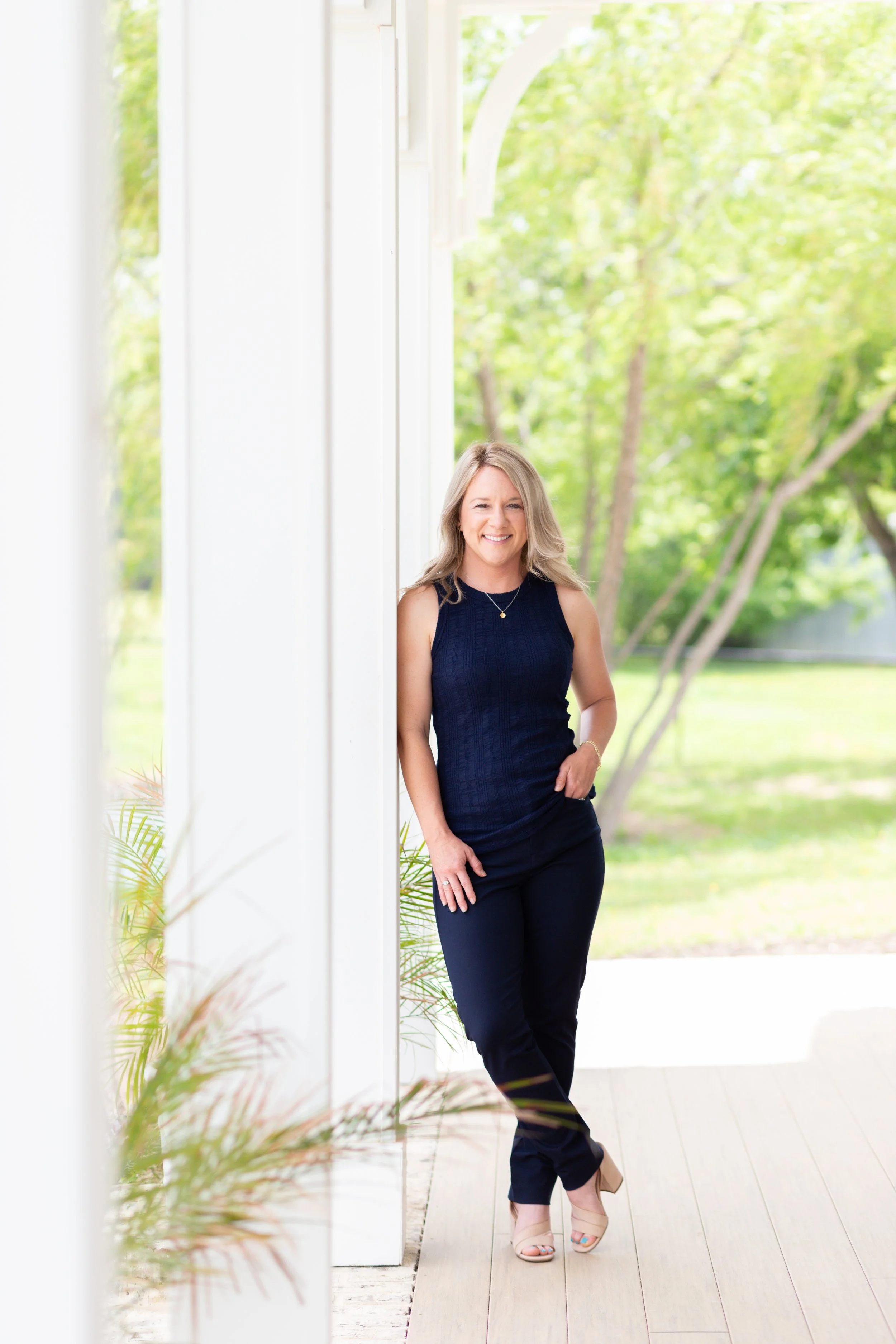 Tomie Fox Branding Session-23.jpg