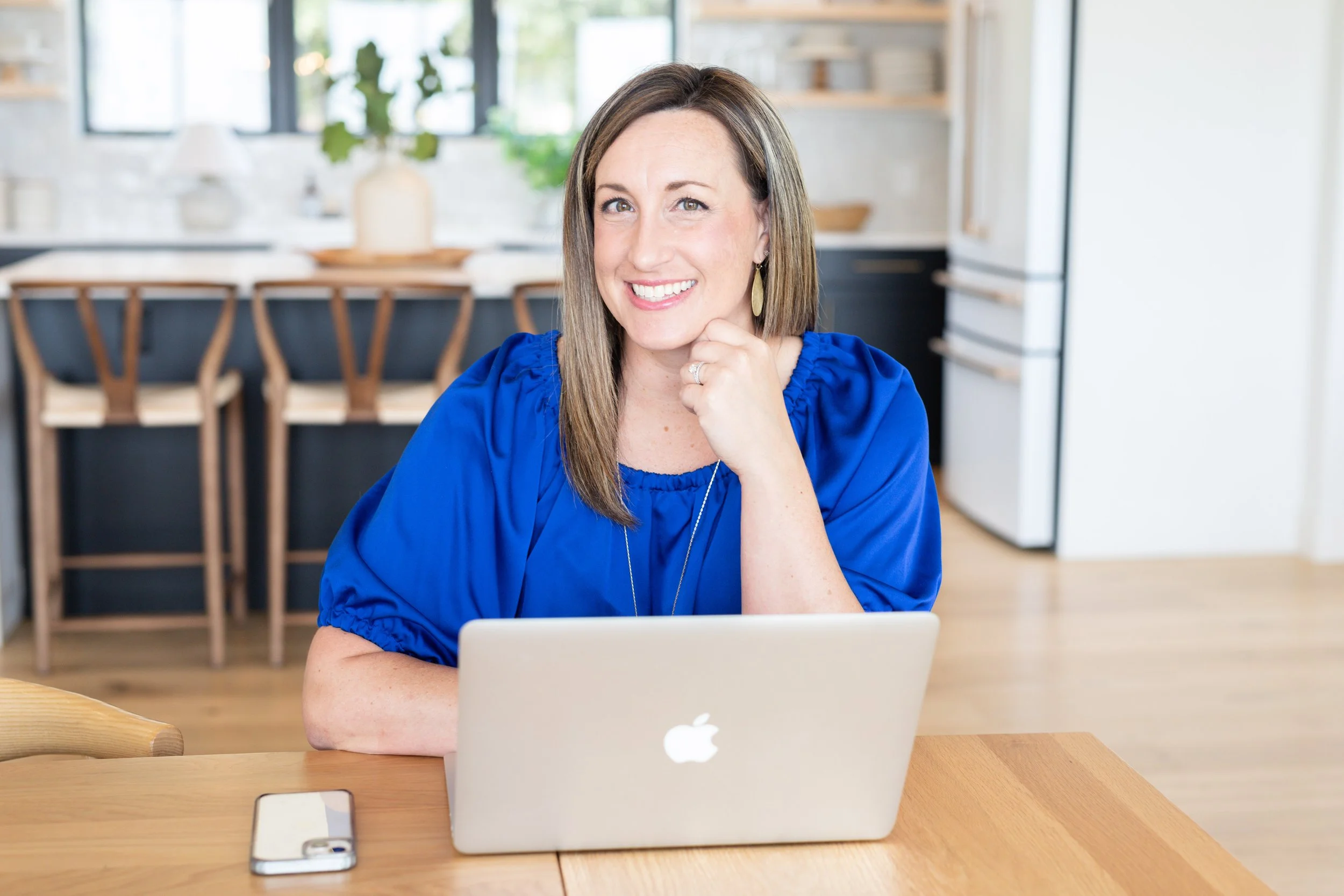 Lyndsey Monahan Branding Session-62.jpg