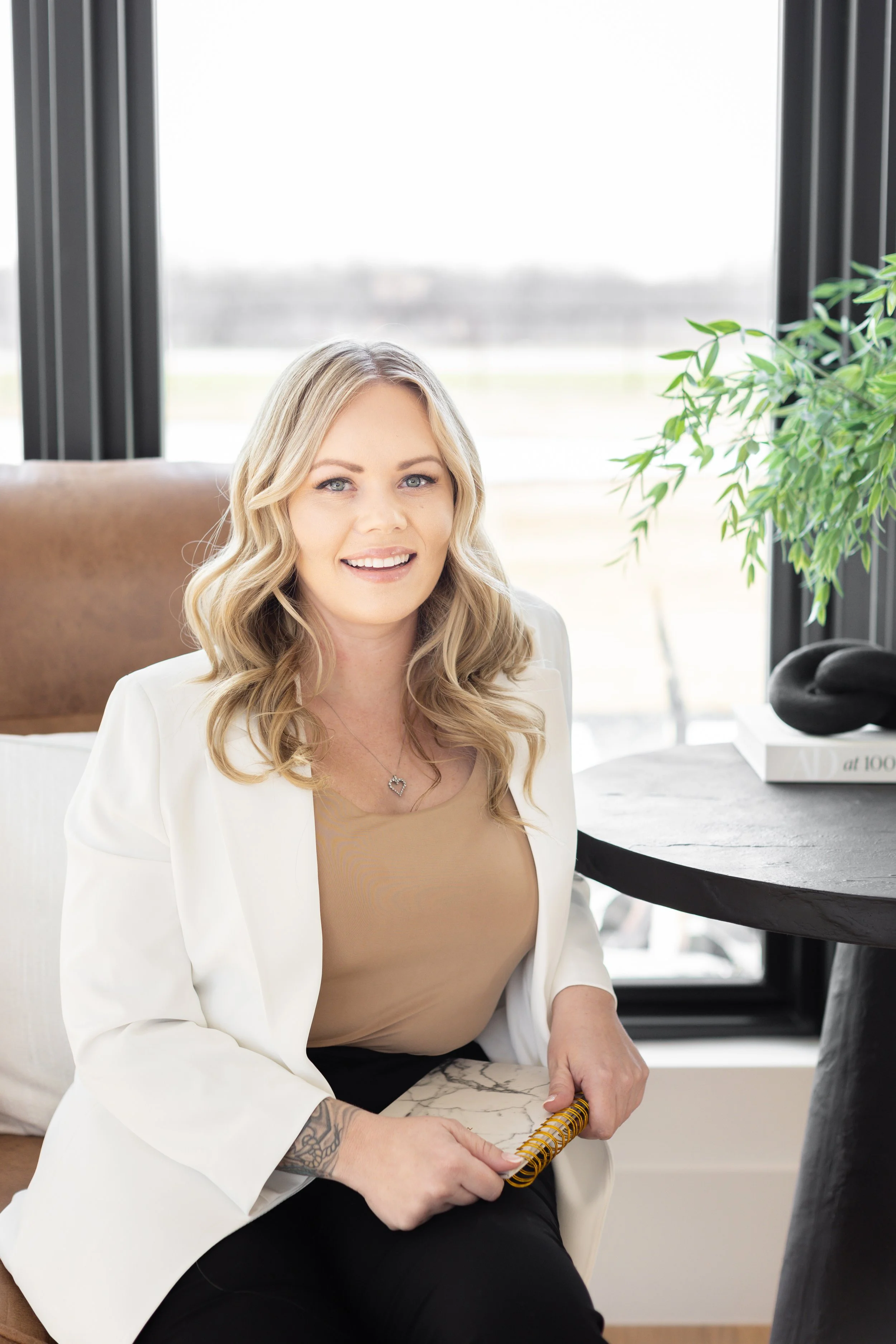 Brittany Romo Branding Session-53.jpg