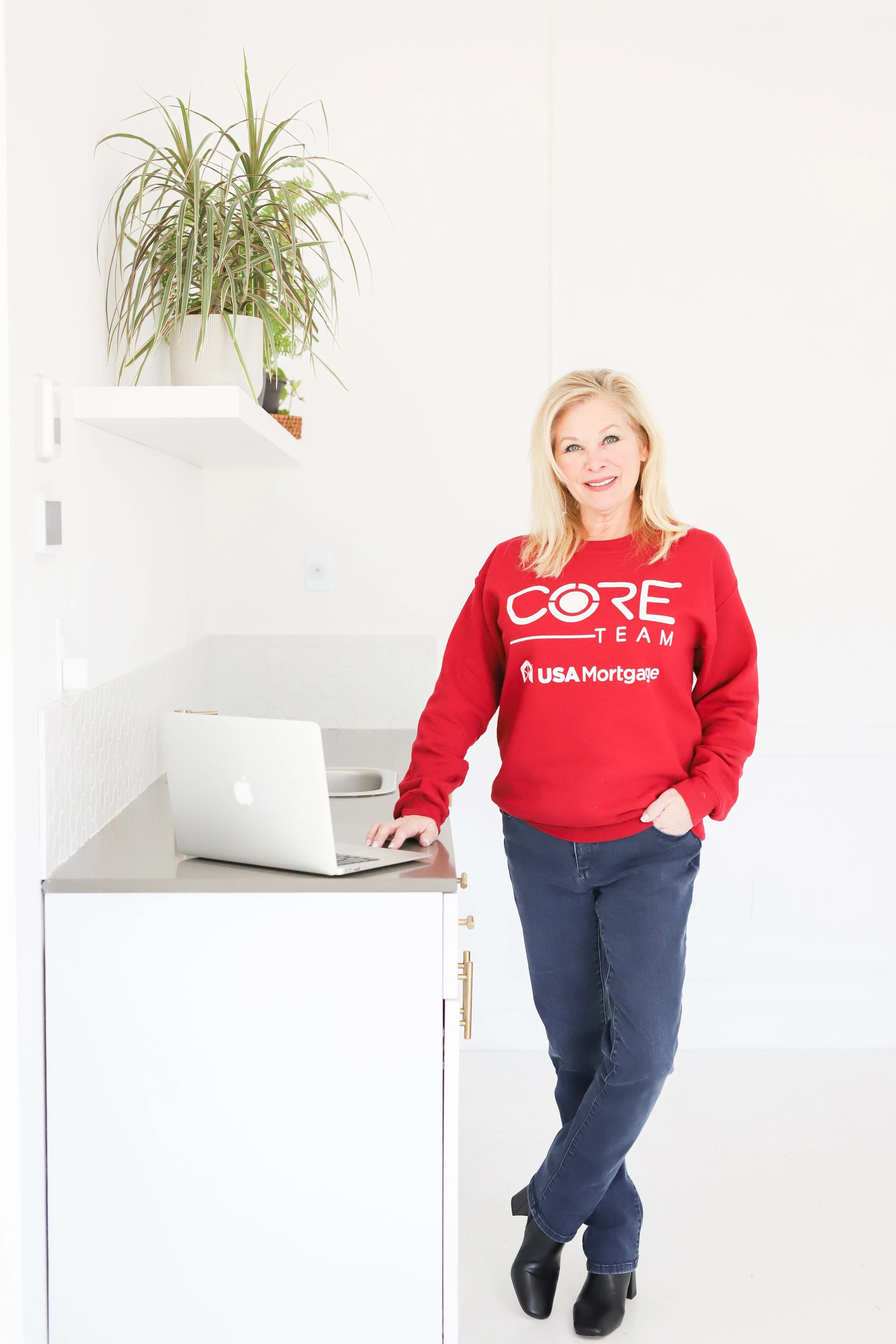 Meredith Quach Branding Session-4.jpg